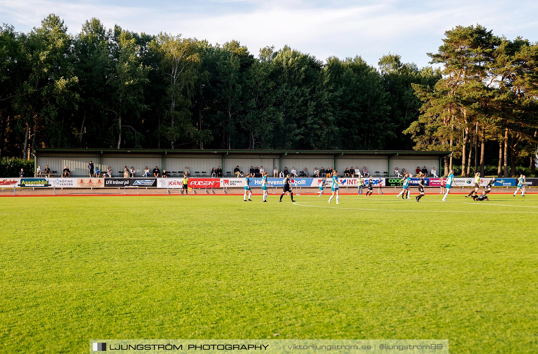 Lidköpings FK-Alingsås FC United 2-1,dam,Framnäs IP,Lidköping,Sverige,Fotboll,,2021,262234