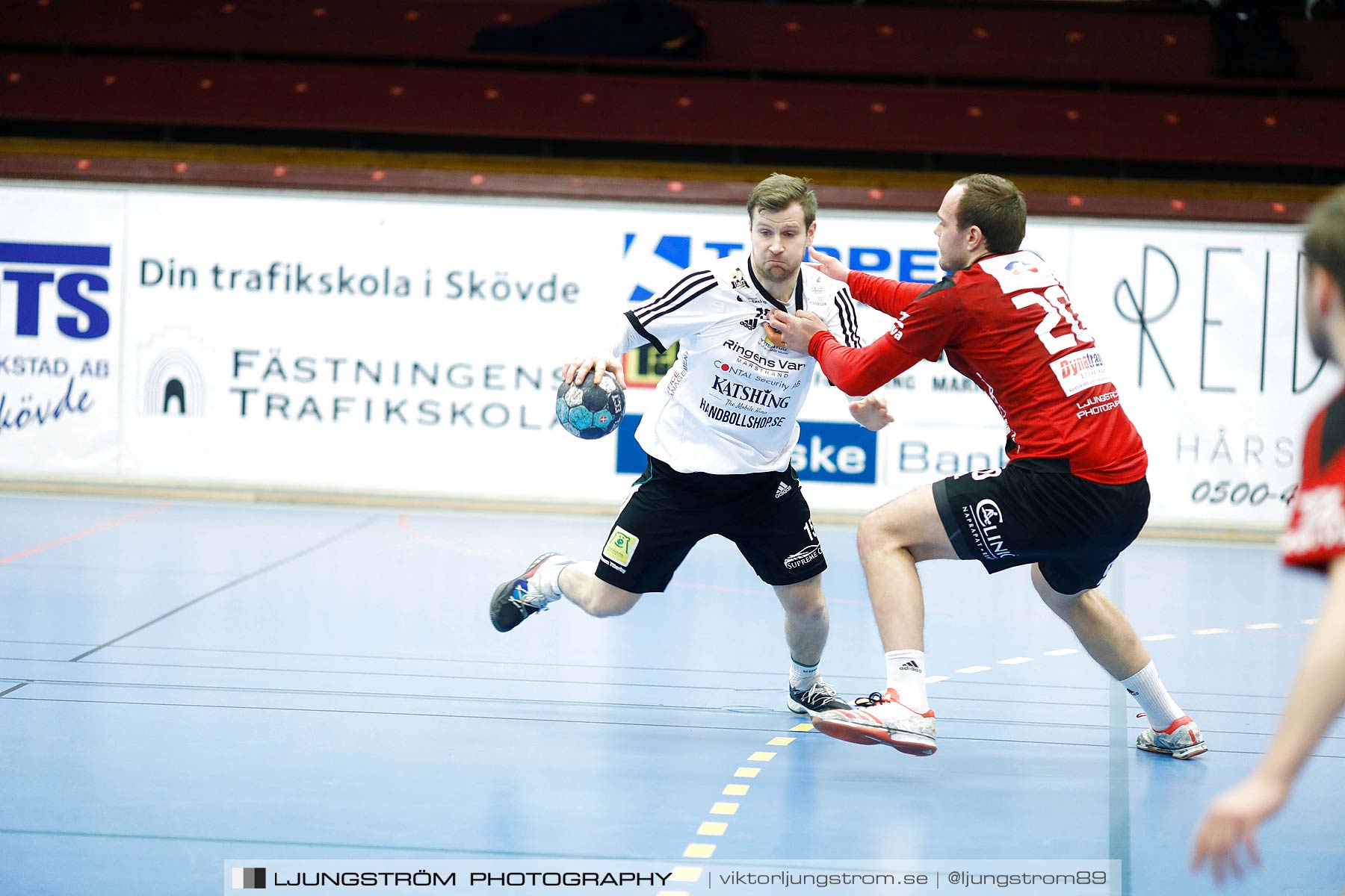 HK Country-Kungälvs HK 24-32,herr,Skövde Idrottshall,Skövde,Sverige,Handboll,,2018,199143