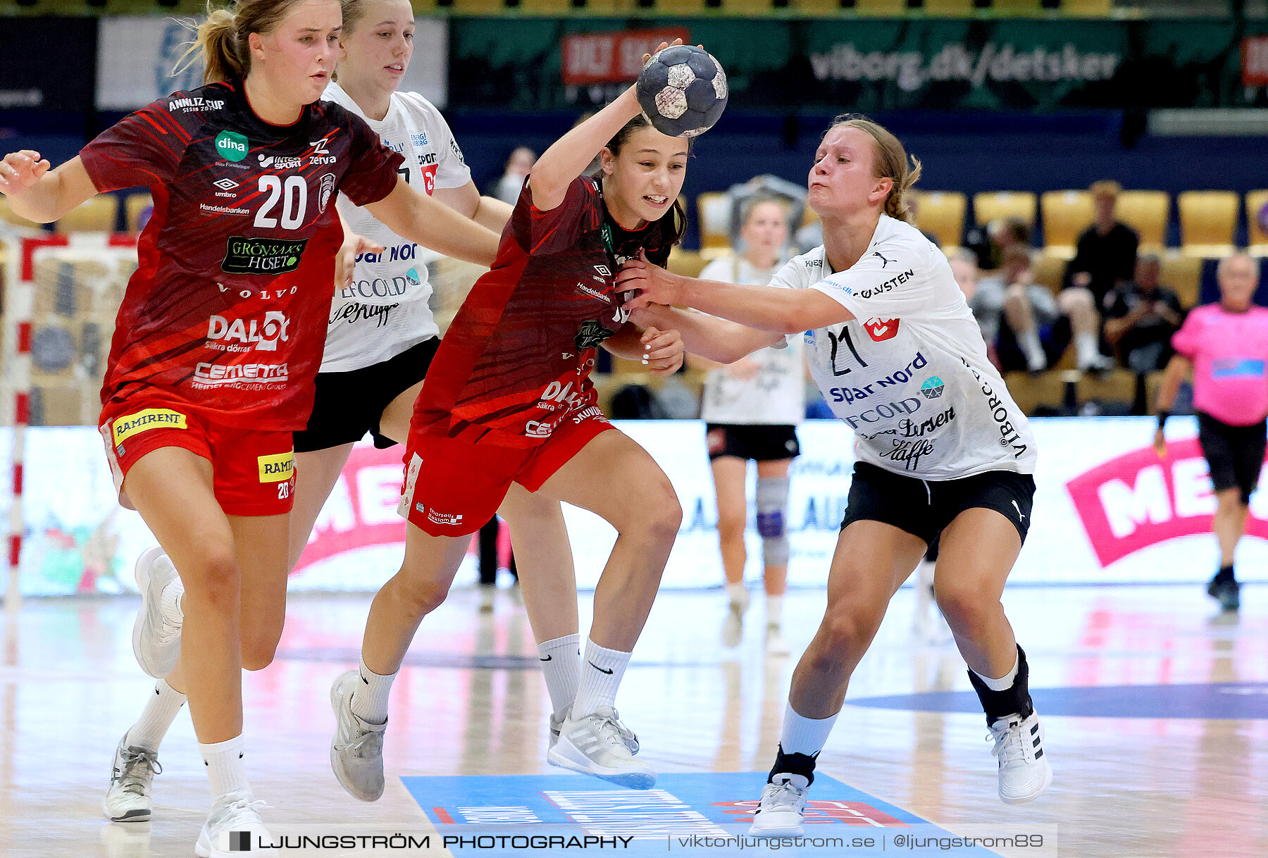 Generation Handball U20 Skövde HF-Viborg HK 17-19,dam,Biocirc Arena,Viborg,Danmark,Handboll,,2023,314305