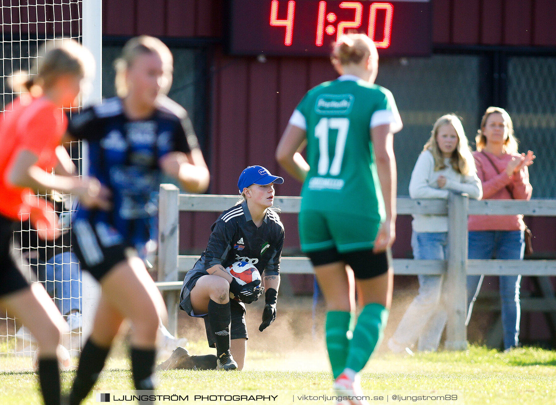 Skövde KIK-Våmbs IF 5-1,dam,Lillegårdens IP,Skövde,Sverige,Fotboll,,2023,316077