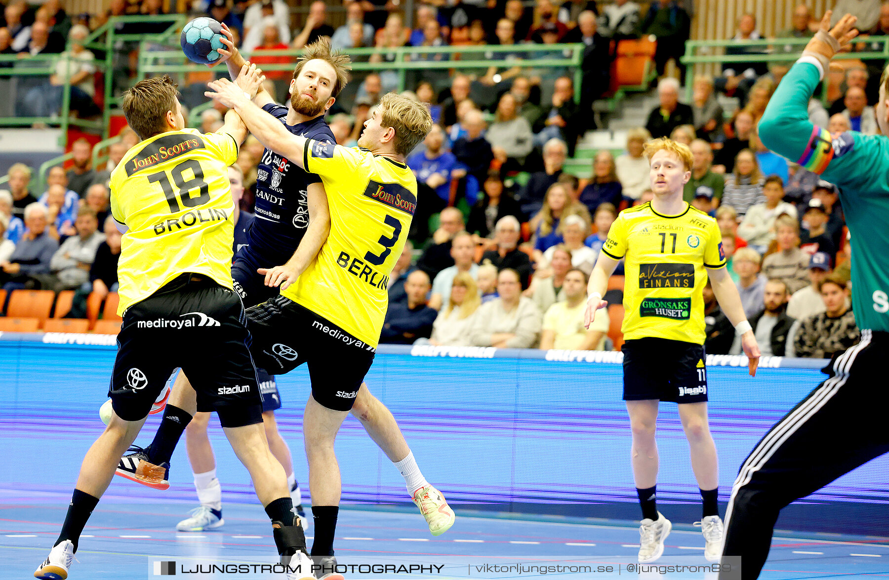 IFK Skövde HK-IK Sävehof 33-30,herr,Arena Skövde,Skövde,Sverige,Handboll,,2023,318662