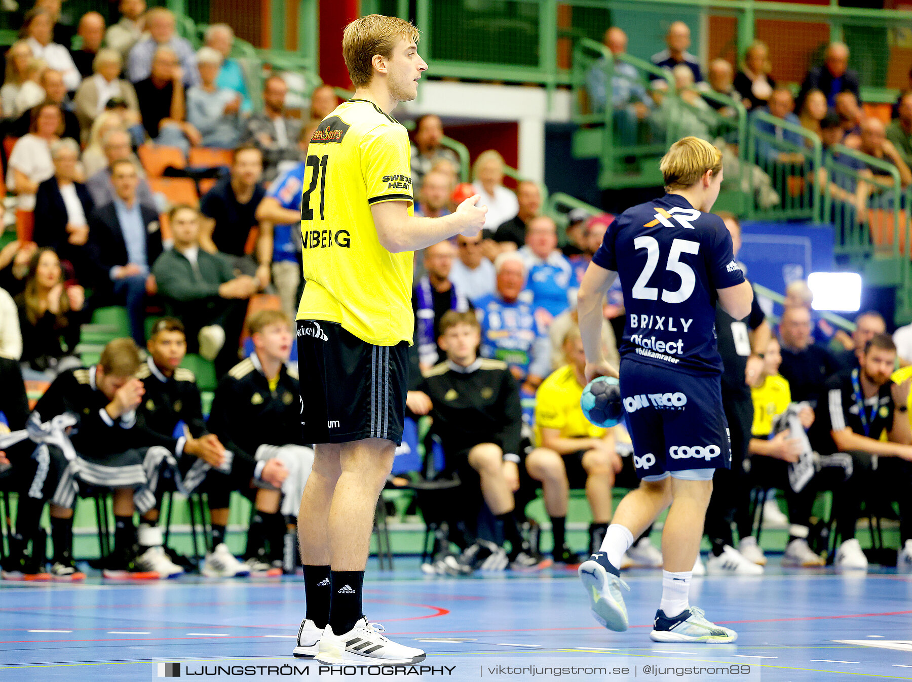 IFK Skövde HK-IK Sävehof 33-30,herr,Arena Skövde,Skövde,Sverige,Handboll,,2023,318713