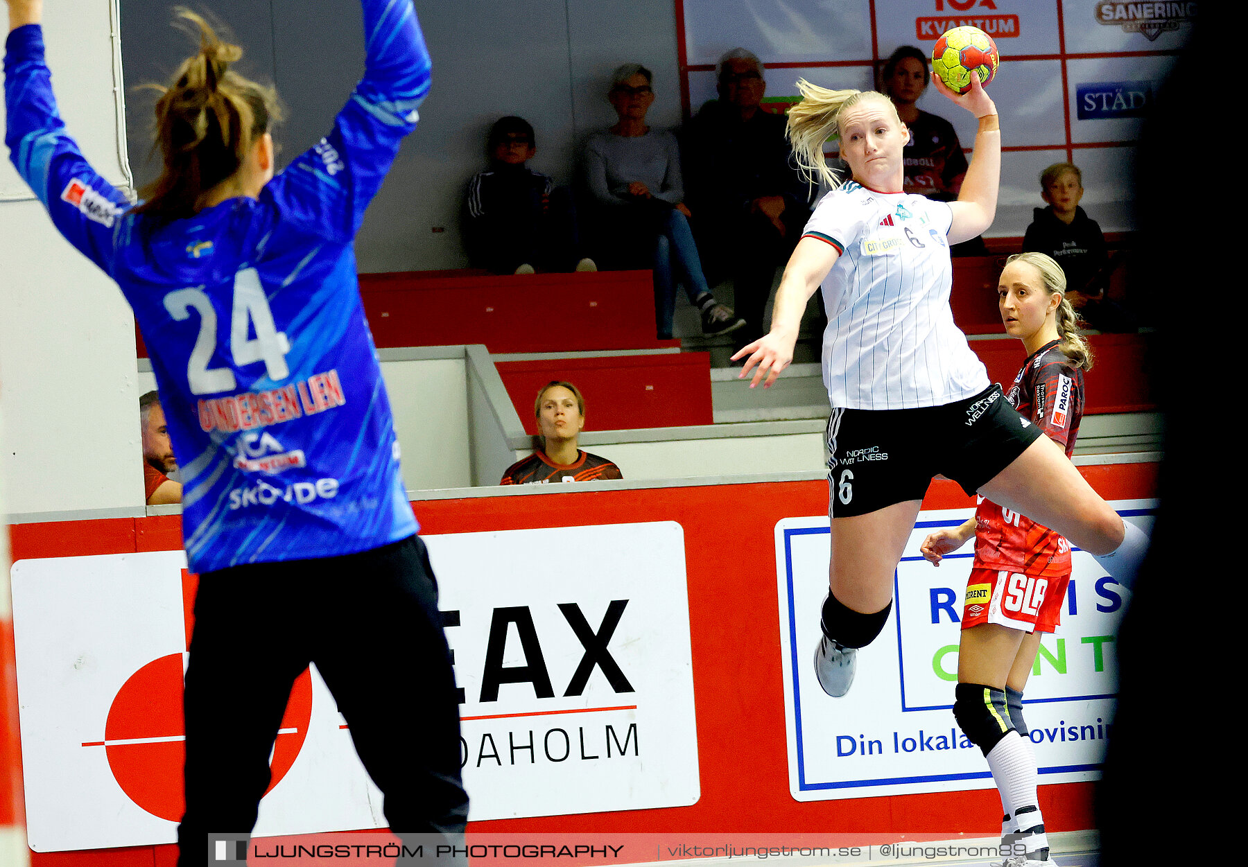 ATG Svenska Cupen 1/8-final 2 Skövde HF-OV Helsingborg HK 34-19,dam,Skövde Idrottshall,Skövde,Sverige,Handboll,,2023,318949