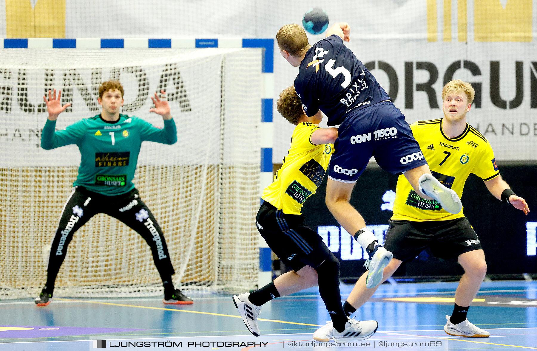 IFK Skövde HK-IK Sävehof 33-30,herr,Arena Skövde,Skövde,Sverige,Handboll,,2023,319100