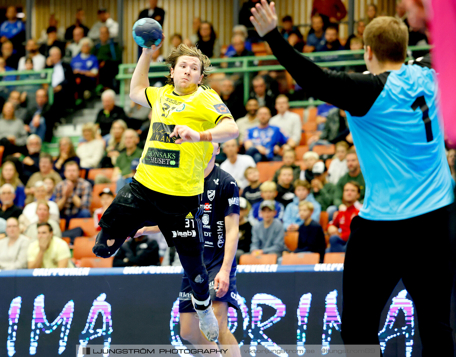 IFK Skövde HK-IK Sävehof 33-30,herr,Arena Skövde,Skövde,Sverige,Handboll,,2023,319167