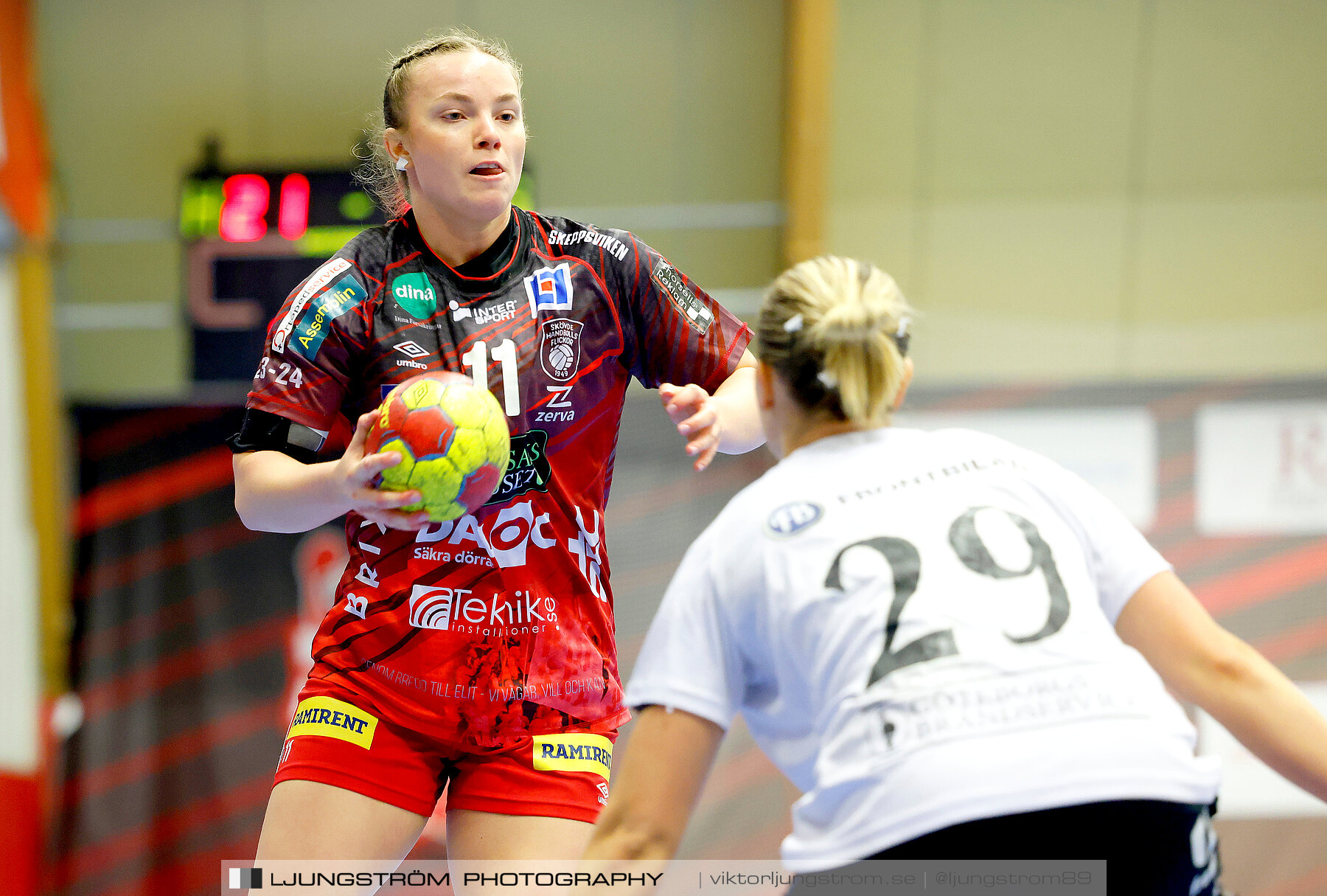 Skövde HF-Önnereds HK 25-24,dam,Skövde Idrottshall,Skövde,Sverige,Handboll,,2023,320875