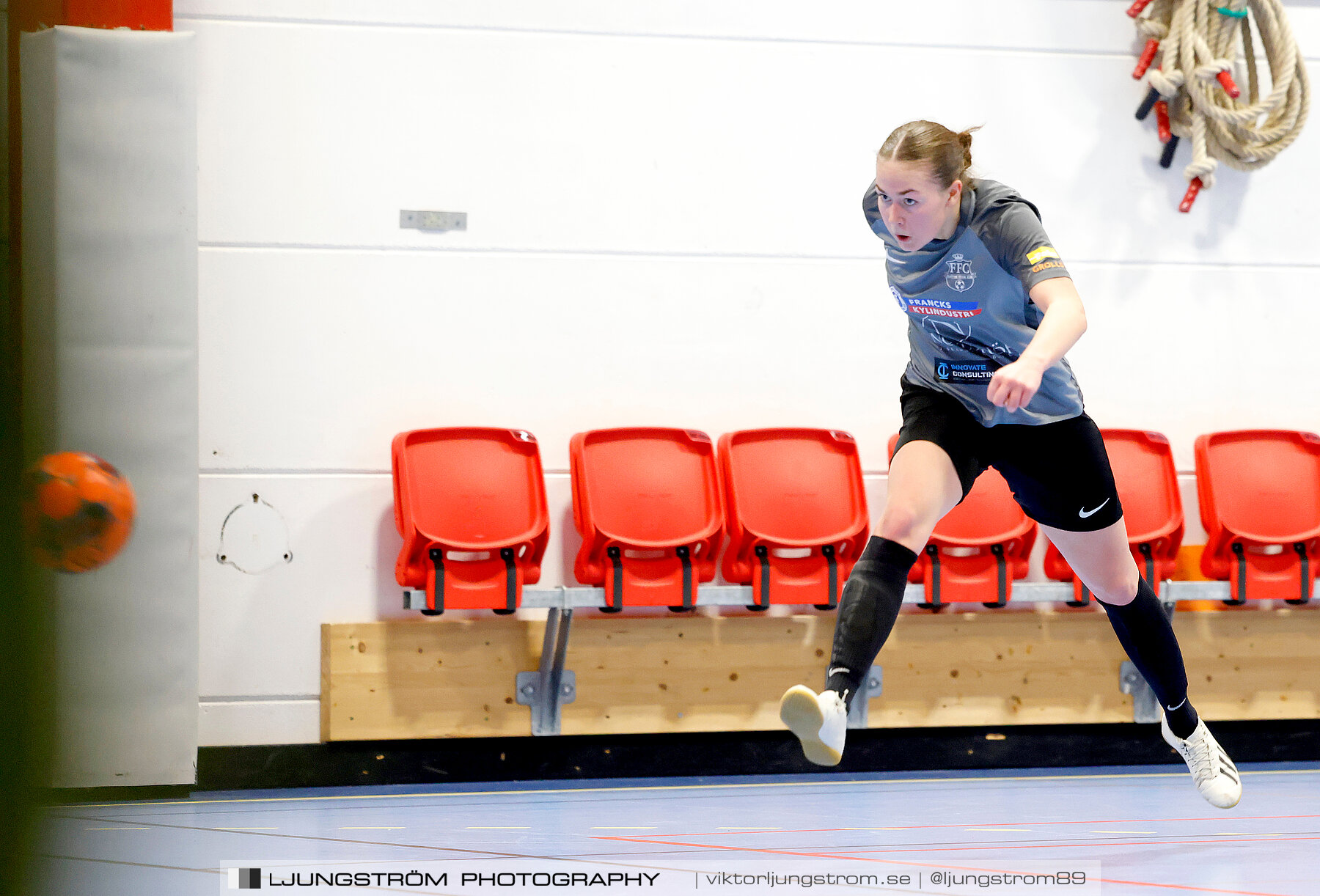 Dina-cupen 2024 FINAL Skövde KIK-Falköpings FC 1 0-1,dam,Idrottshallen,Töreboda,Sverige,Futsal,,2024,325600