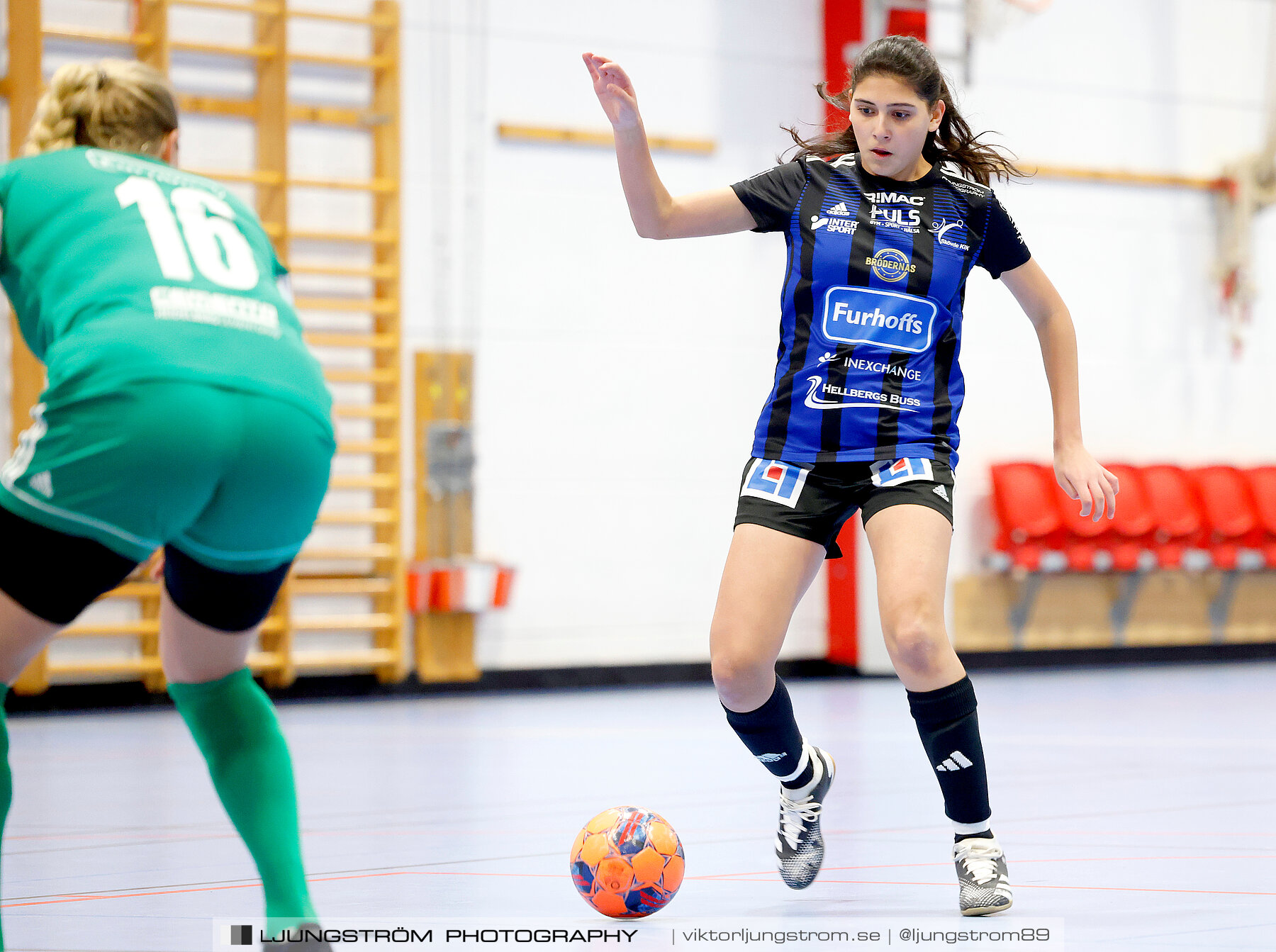 Dina-cupen 2024 Våmbs IF-Skövde KIK 0-2,dam,Idrottshallen,Töreboda,Sverige,Futsal,,2024,325674