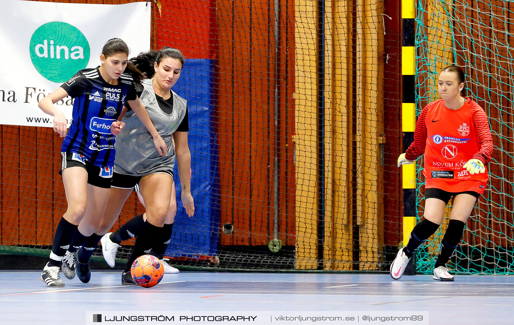 Dina-cupen 2024 1 4-final Skövde KIK-Falköpings FC 2 2-0,dam,Idrottshallen,Töreboda,Sverige,Futsal,,2024,325981