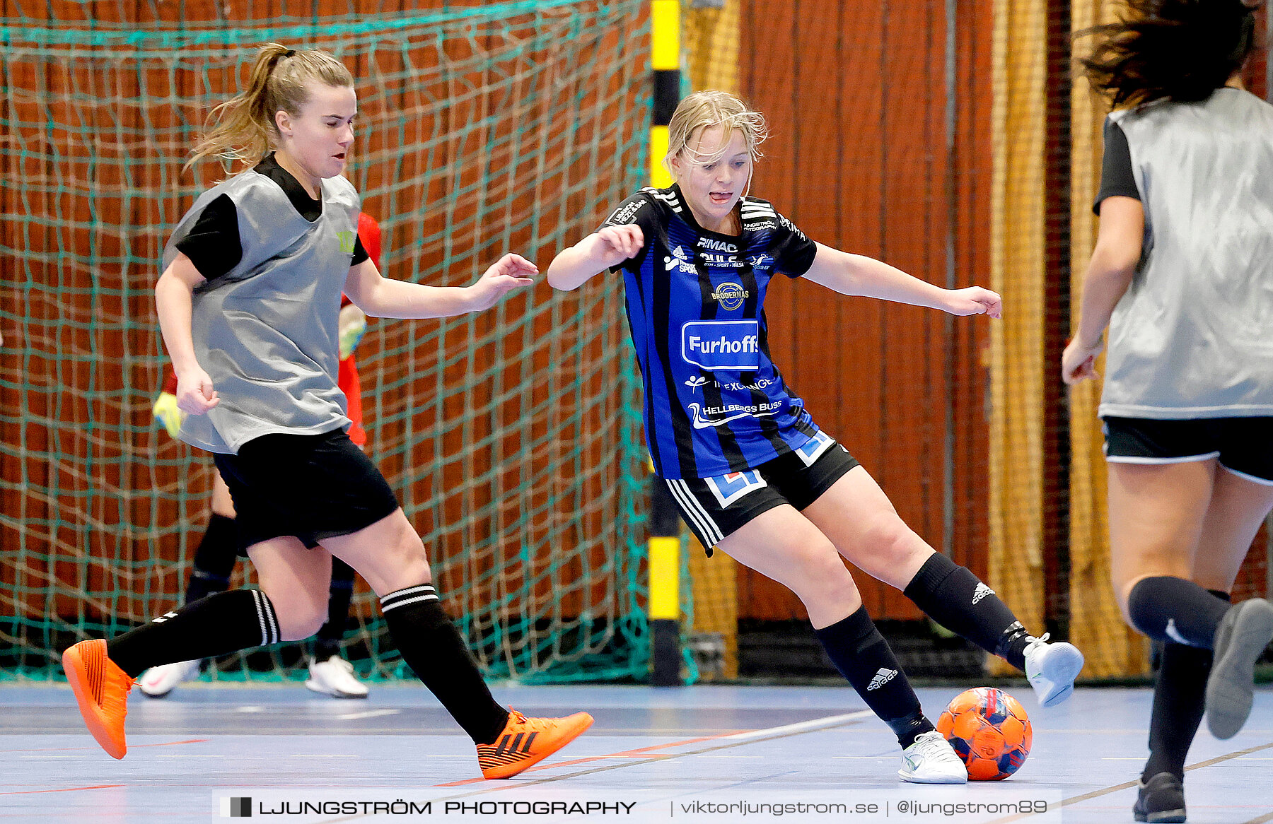 Dina-cupen 2024 1 4-final Skövde KIK-Falköpings FC 2 2-0,dam,Idrottshallen,Töreboda,Sverige,Futsal,,2024,326015