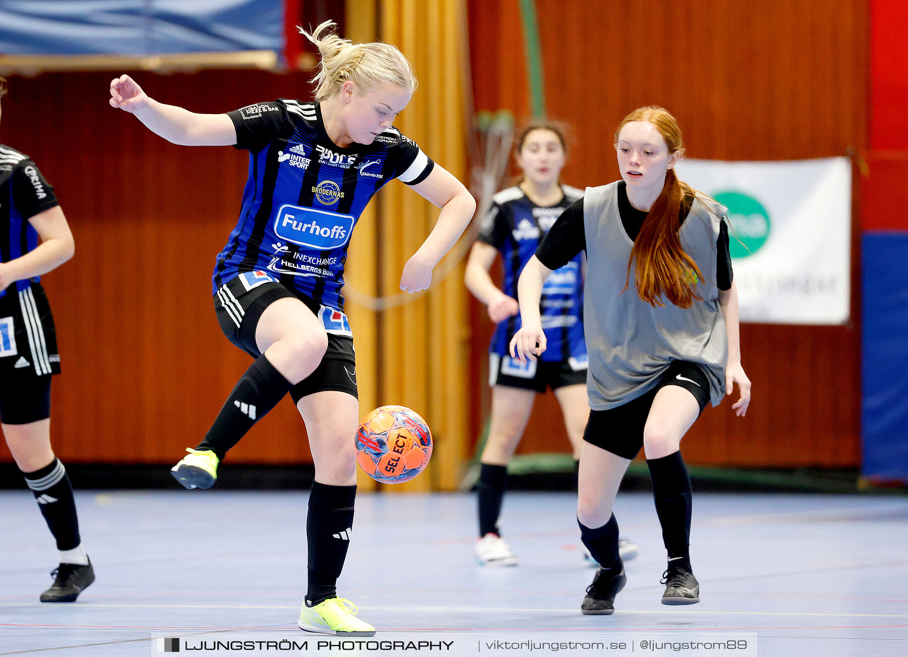 Dina-cupen 2024 1 4-final Skövde KIK-Falköpings FC 2 2-0,dam,Idrottshallen,Töreboda,Sverige,Futsal,,2024,326027