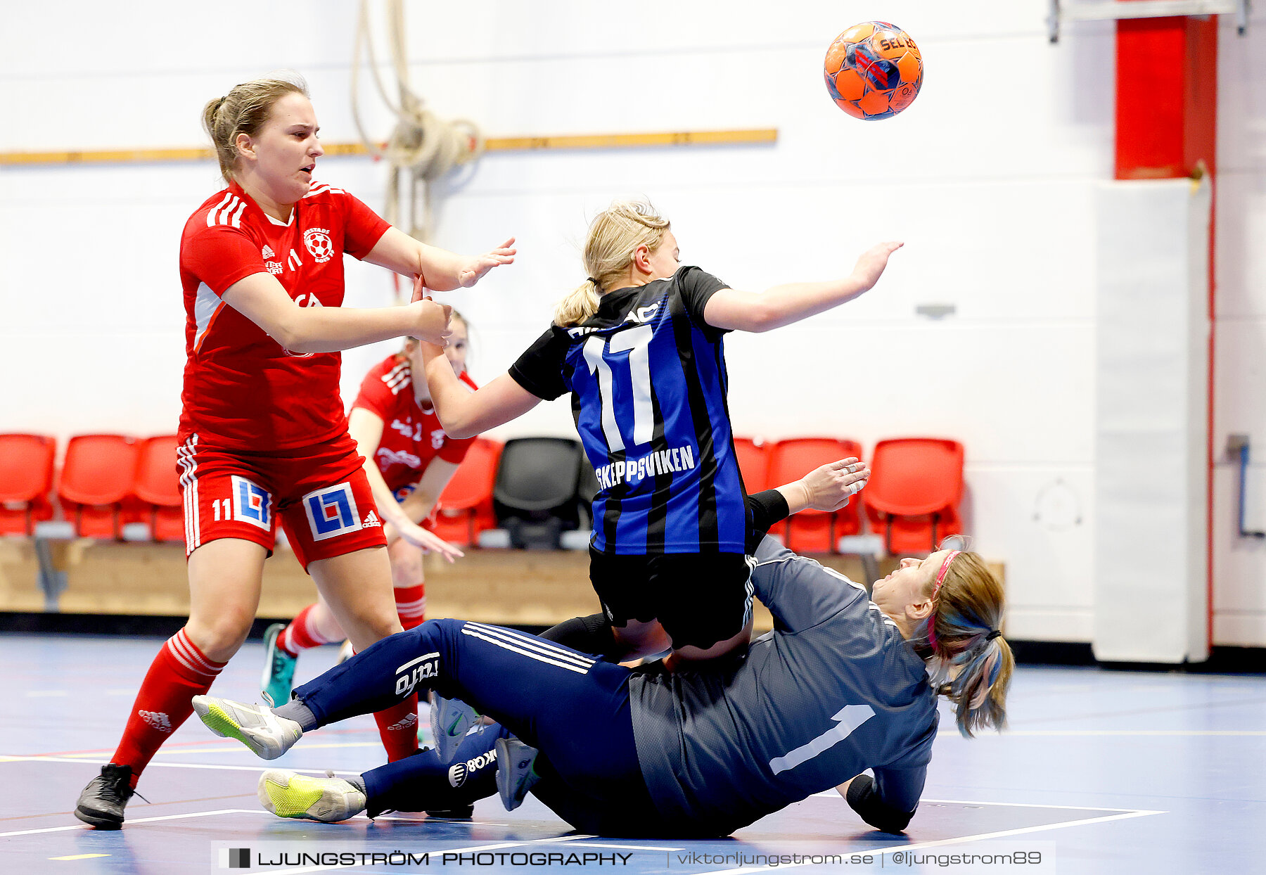 Dina-cupen 2024 1 2-final Skövde KIK-Mariestads BoIS FF 2-0,dam,Idrottshallen,Töreboda,Sverige,Futsal,,2024,326289