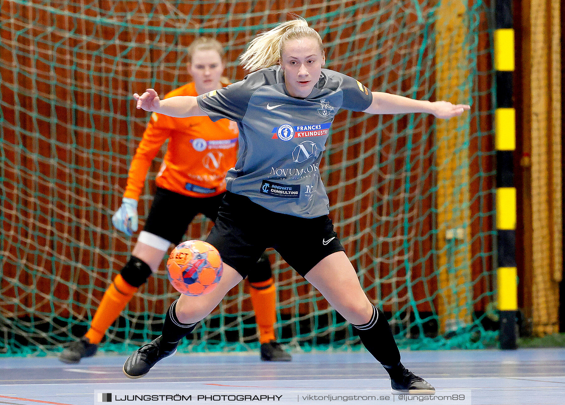 Dina-cupen 2024 1 2-final Falköpings FC 1-IFK Hjo 2-0,dam,Idrottshallen,Töreboda,Sverige,Futsal,,2024,326419