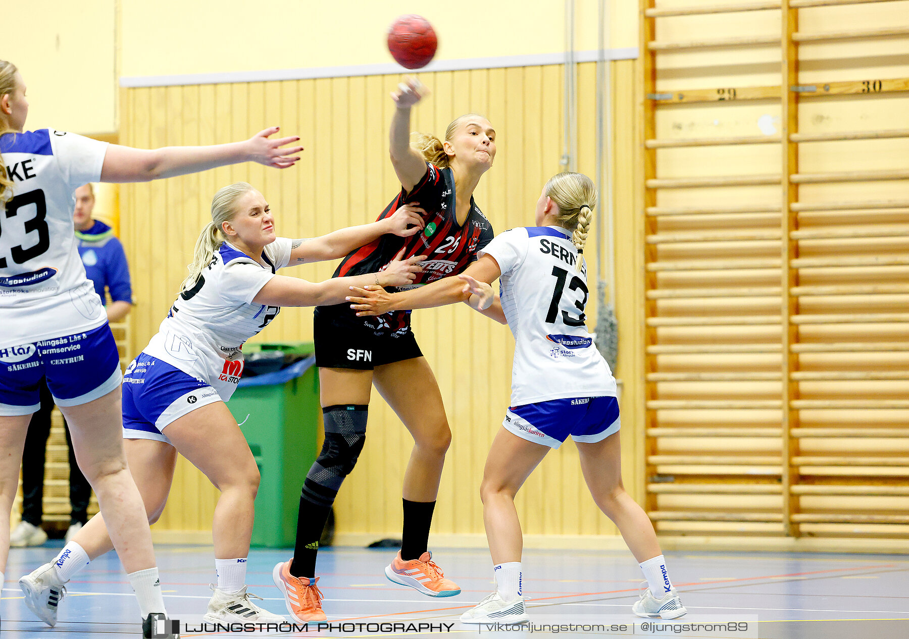 HK Country-Alingsås HK B 21-16,dam,Arena Skövde,Skövde,Sverige,Handboll,,2024,326561