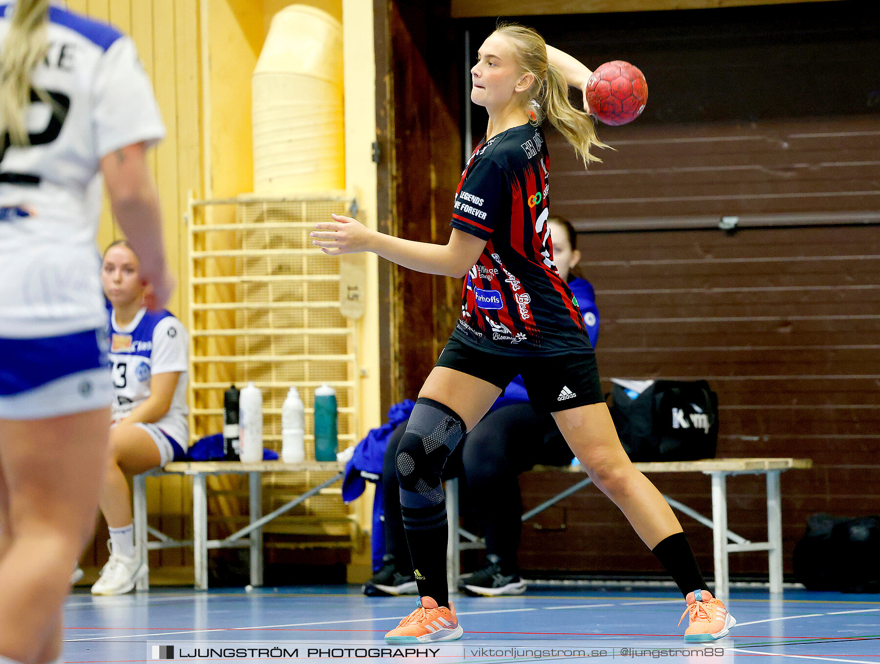 HK Country-Alingsås HK B 21-16,dam,Arena Skövde,Skövde,Sverige,Handboll,,2024,326643