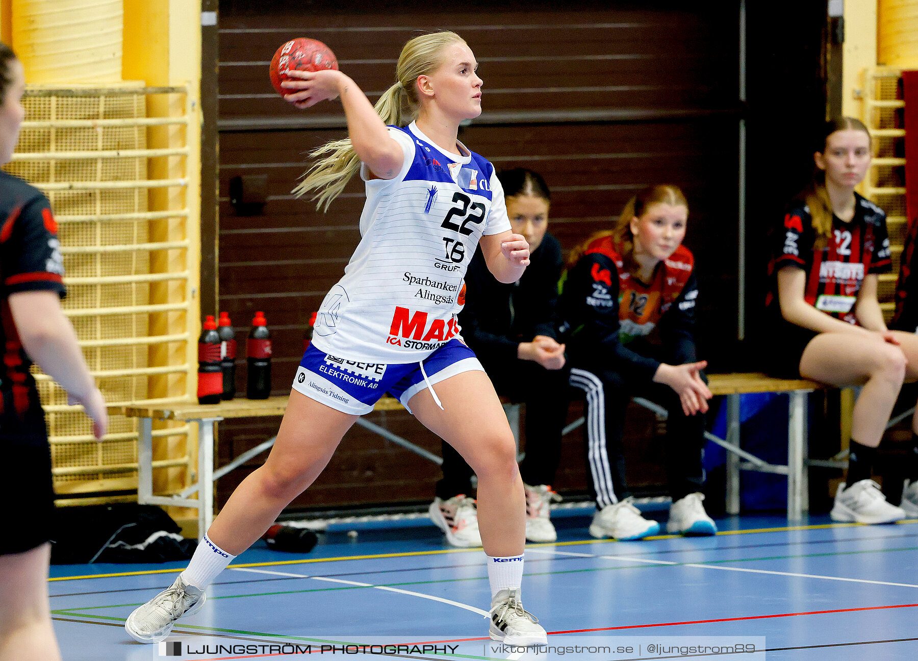 HK Country-Alingsås HK B 21-16,dam,Arena Skövde,Skövde,Sverige,Handboll,,2024,326680