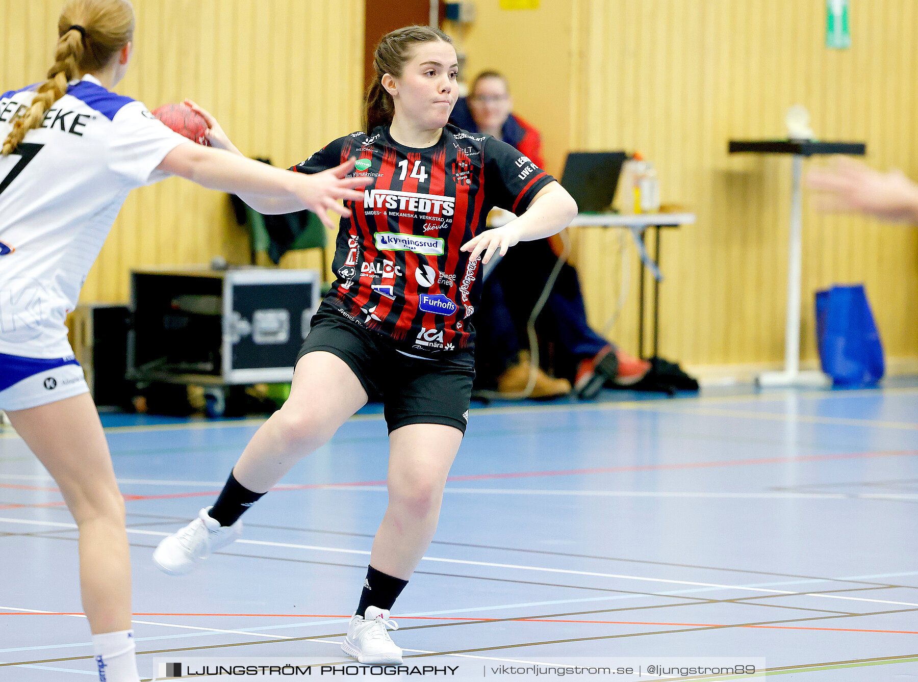 HK Country-Alingsås HK B 21-16,dam,Arena Skövde,Skövde,Sverige,Handboll,,2024,326799