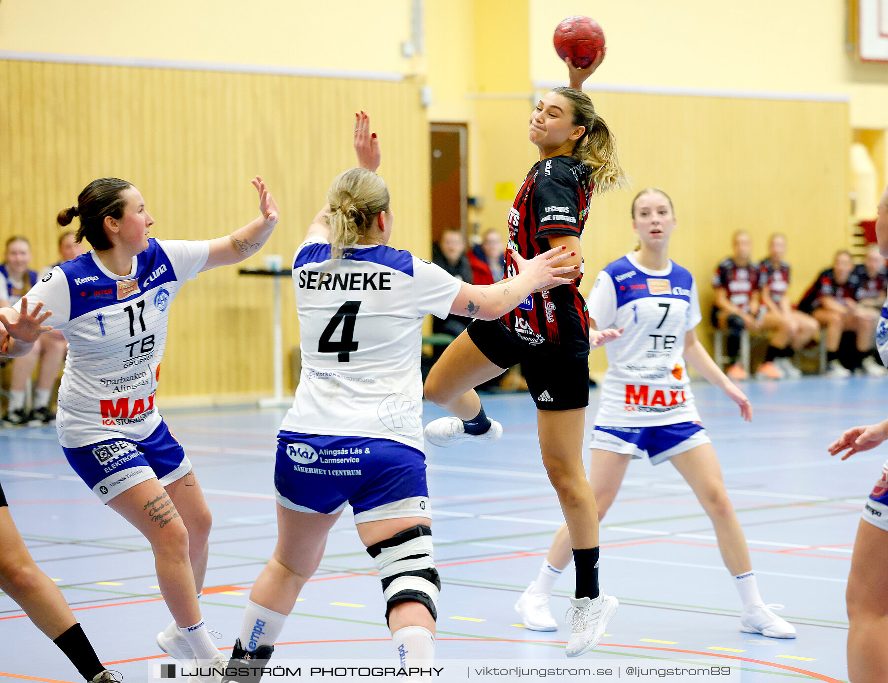 HK Country-Alingsås HK B 21-16,dam,Arena Skövde,Skövde,Sverige,Handboll,,2024,326801