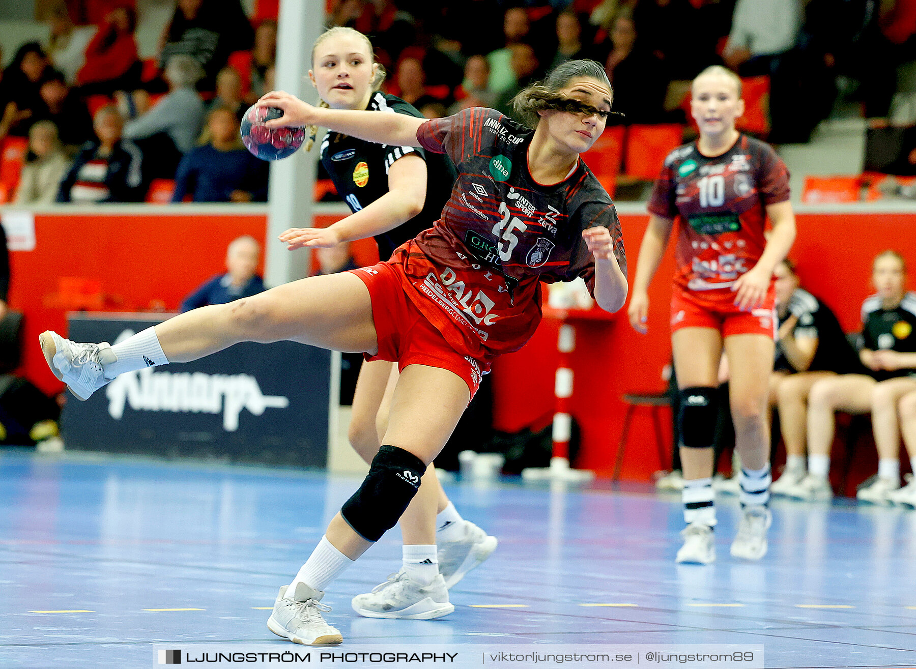 USM F16 Steg 3 Skövde HF 2-Tyresö Handboll 22-21,dam,Skövde Idrottshall,Skövde,Sverige,Handboll,,2024,328560