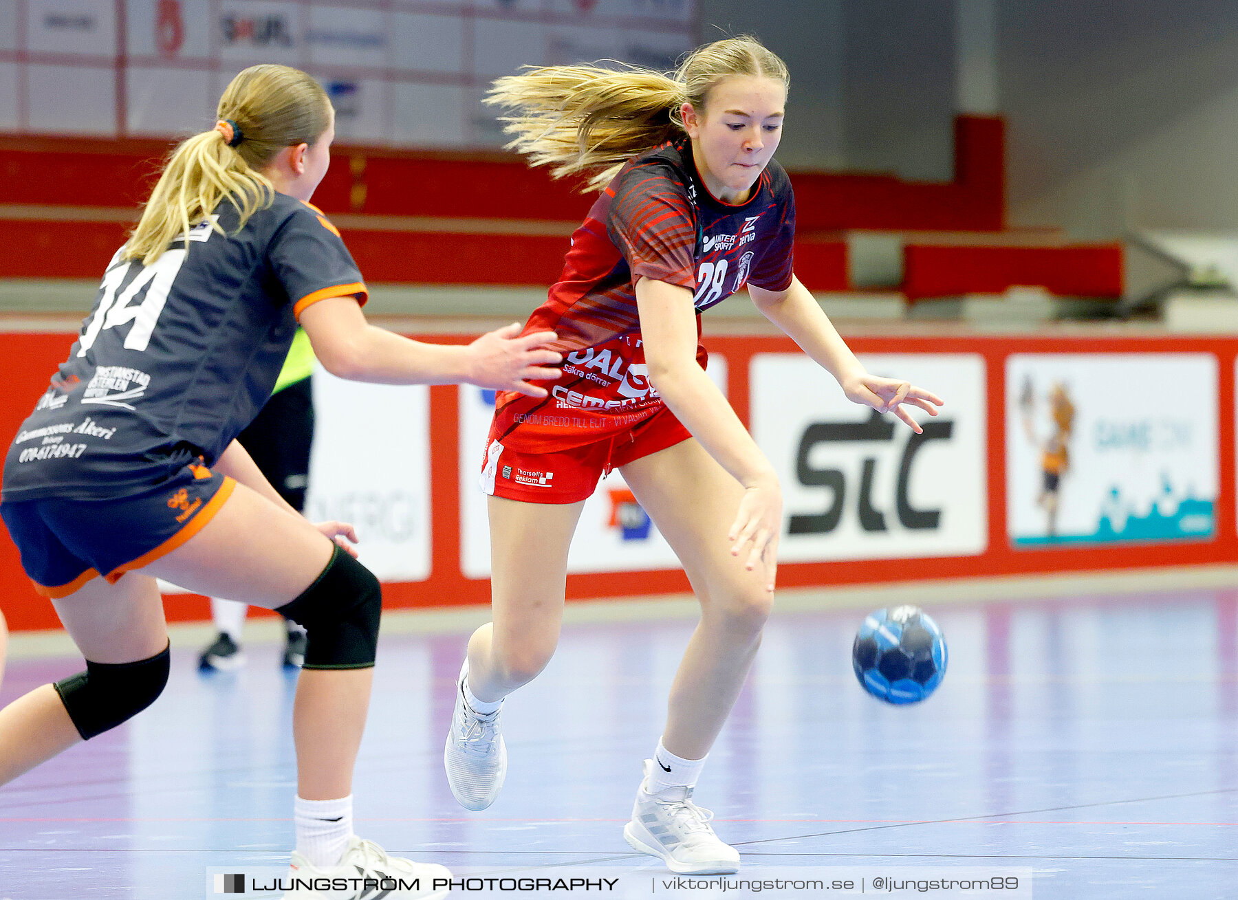 USM F14 Steg 3A Skövde HF Vit-Kristianstad HK 17-18,dam,Skövde Idrottshall,Skövde,Sverige,Ungdoms-SM,Handboll,2024,329622