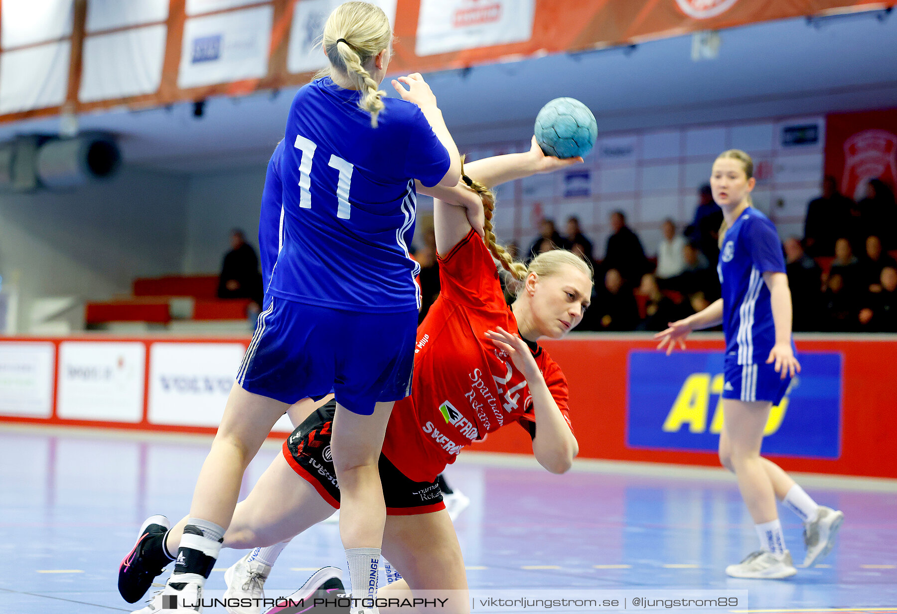 USM F18 Steg 4 Eskilstuna Guif IF-Huddinge HK 18-22,dam,Skövde Idrottshall,Skövde,Sverige,Ungdoms-SM,Handboll,2024,332306