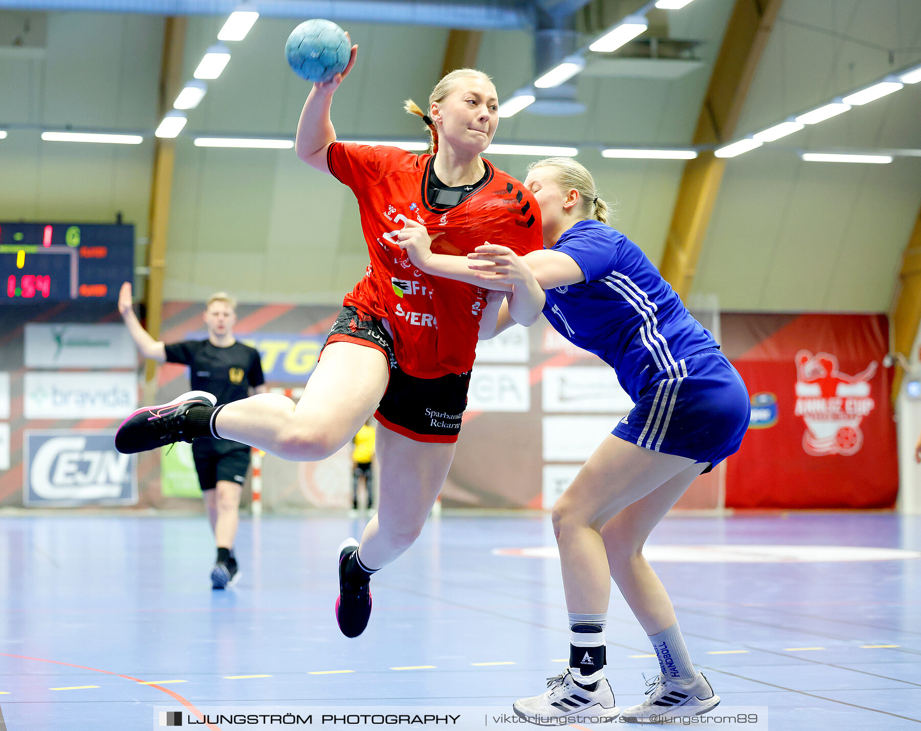 USM F18 Steg 4 Eskilstuna Guif IF-Huddinge HK 18-22,dam,Skövde Idrottshall,Skövde,Sverige,Ungdoms-SM,Handboll,2024,332311