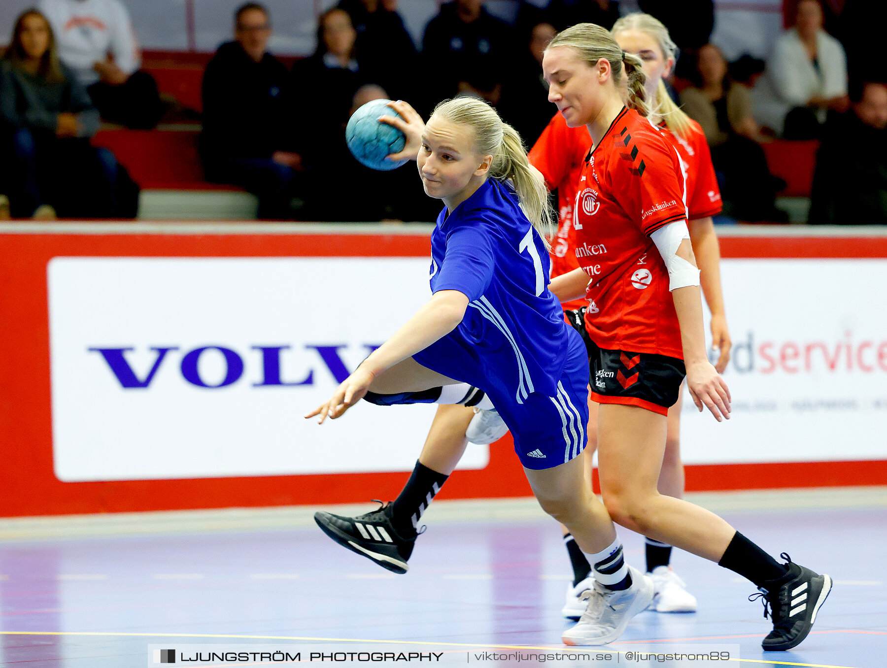 USM F18 Steg 4 Eskilstuna Guif IF-Huddinge HK 18-22,dam,Skövde Idrottshall,Skövde,Sverige,Ungdoms-SM,Handboll,2024,332588