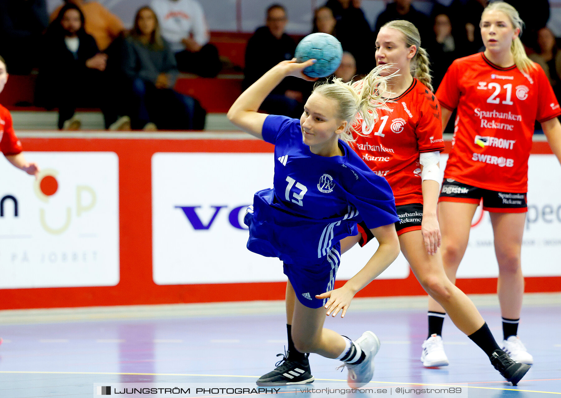 USM F18 Steg 4 Eskilstuna Guif IF-Huddinge HK 18-22,dam,Skövde Idrottshall,Skövde,Sverige,Ungdoms-SM,Handboll,2024,332590