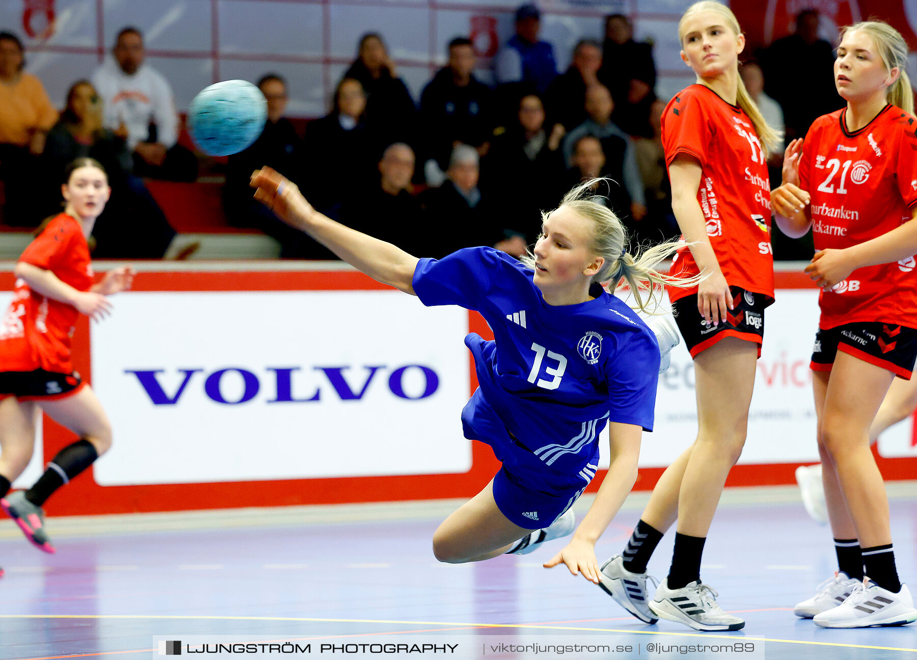 USM F18 Steg 4 Eskilstuna Guif IF-Huddinge HK 18-22,dam,Skövde Idrottshall,Skövde,Sverige,Ungdoms-SM,Handboll,2024,332611