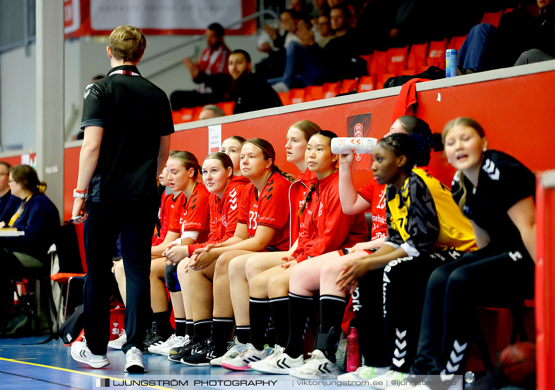 USM F18 Steg 4 Eskilstuna Guif IF-Huddinge HK 18-22,dam,Skövde Idrottshall,Skövde,Sverige,Ungdoms-SM,Handboll,2024,332620