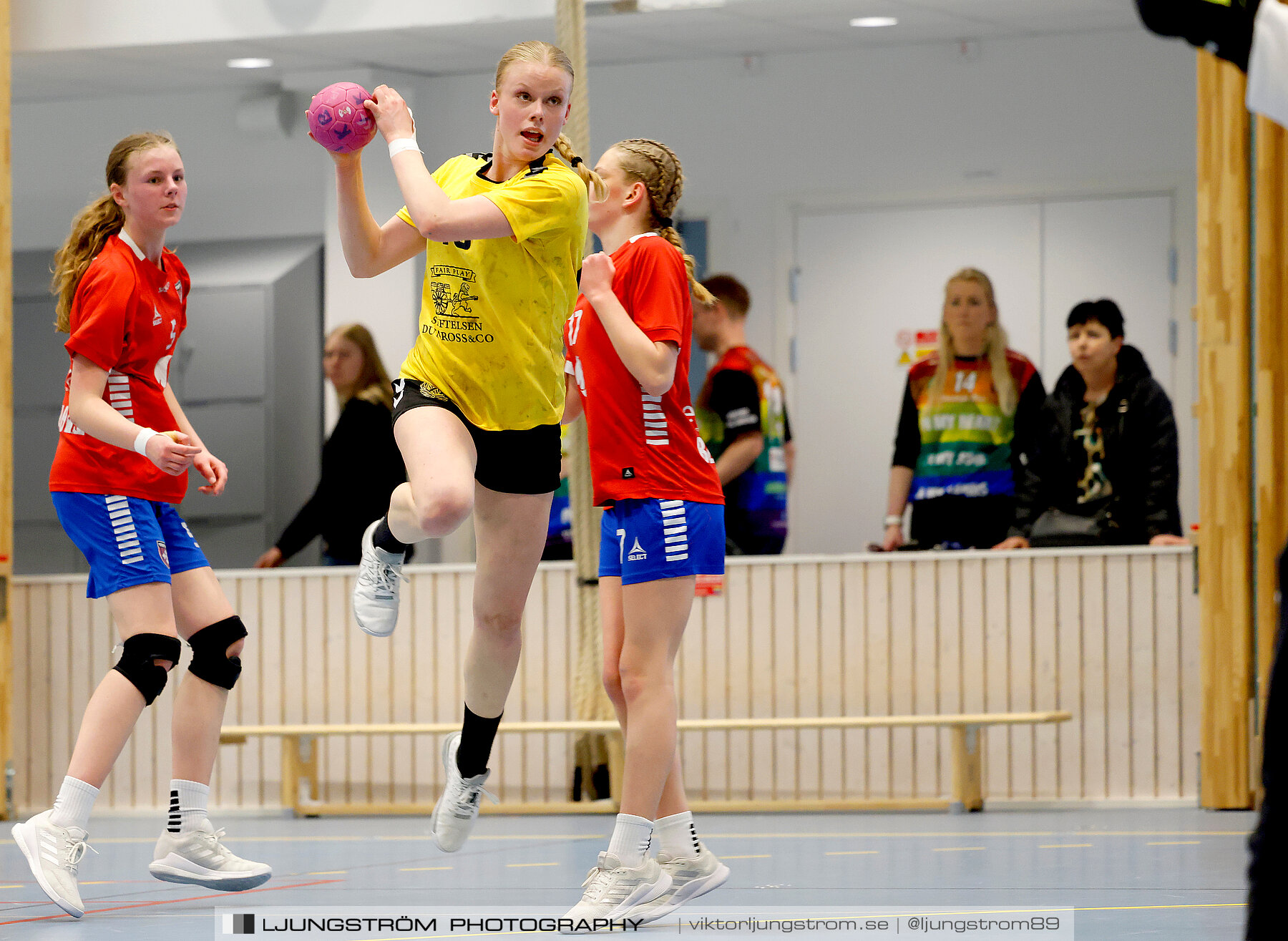 USM F14 Steg 4A IK Bolton-Täby HBK 15-32,dam,Kavelbro Arena,Skövde,Sverige,Ungdoms-SM,Handboll,2024,334180