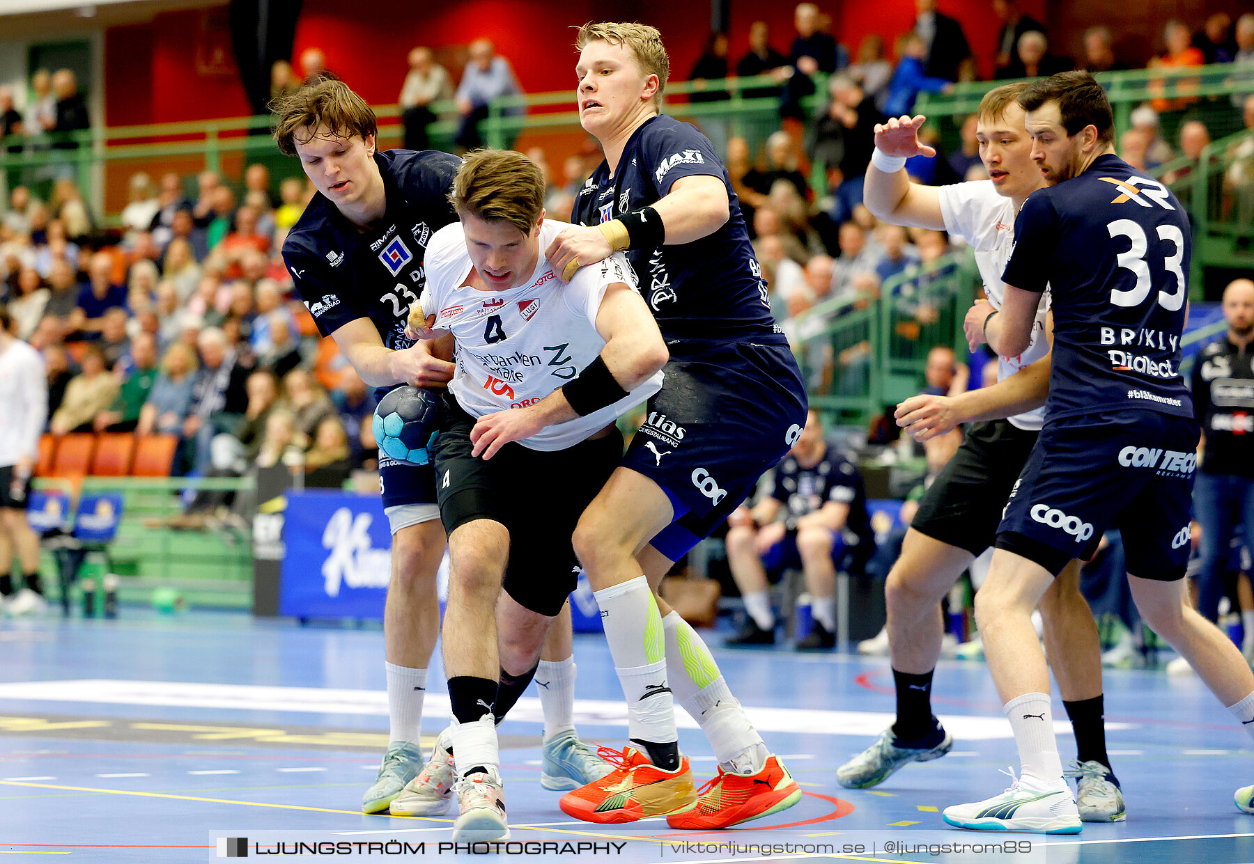 IFK Skövde HK-Lugi HF 33-32,herr,Arena Skövde,Skövde,Sverige,Handboll,,2024,334464