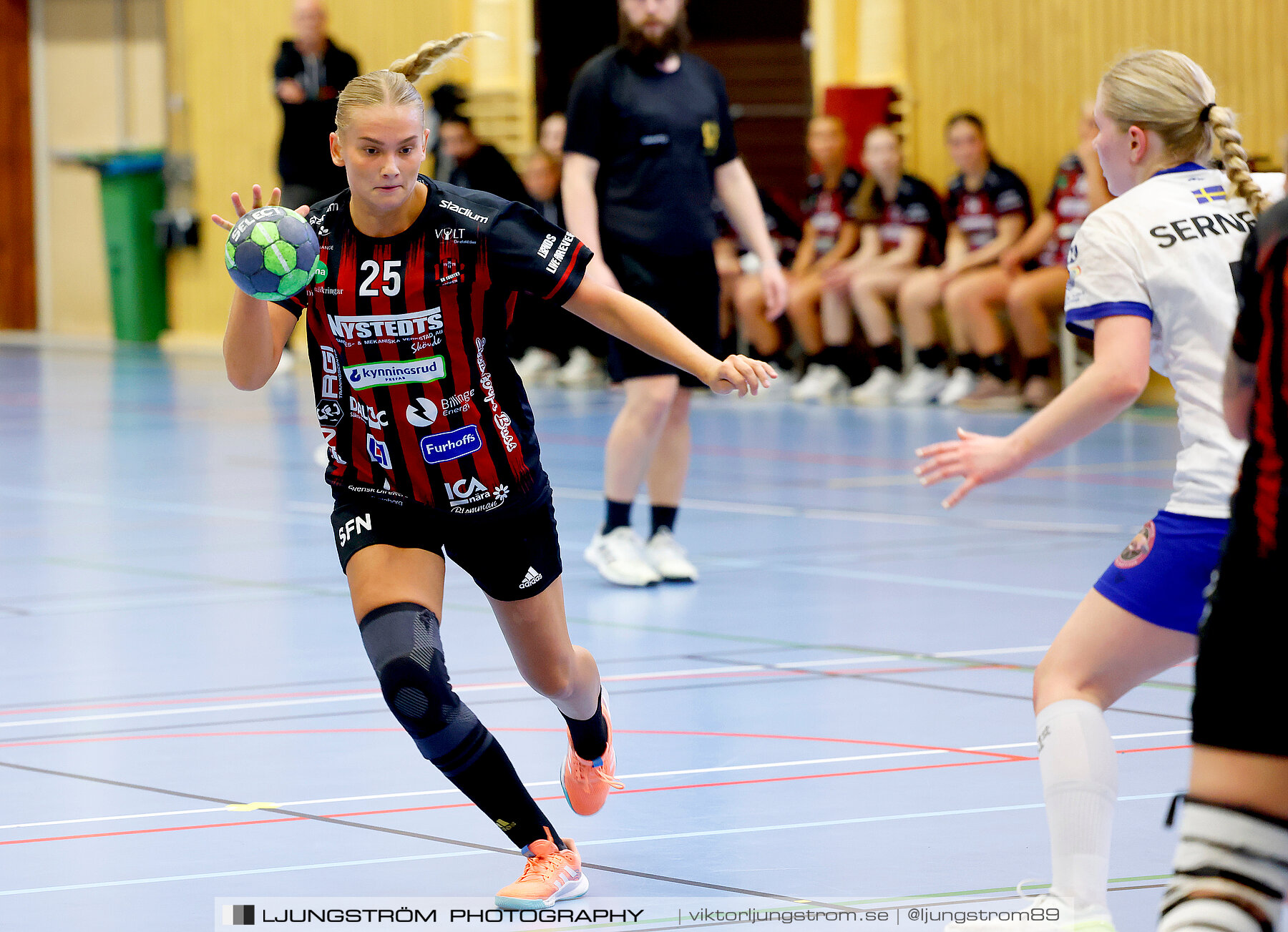 HK Country-HP Alingsås Kval till division 2 1/2 22-35,dam,Arena Skövde,Skövde,Sverige,Handboll,,2024,334968