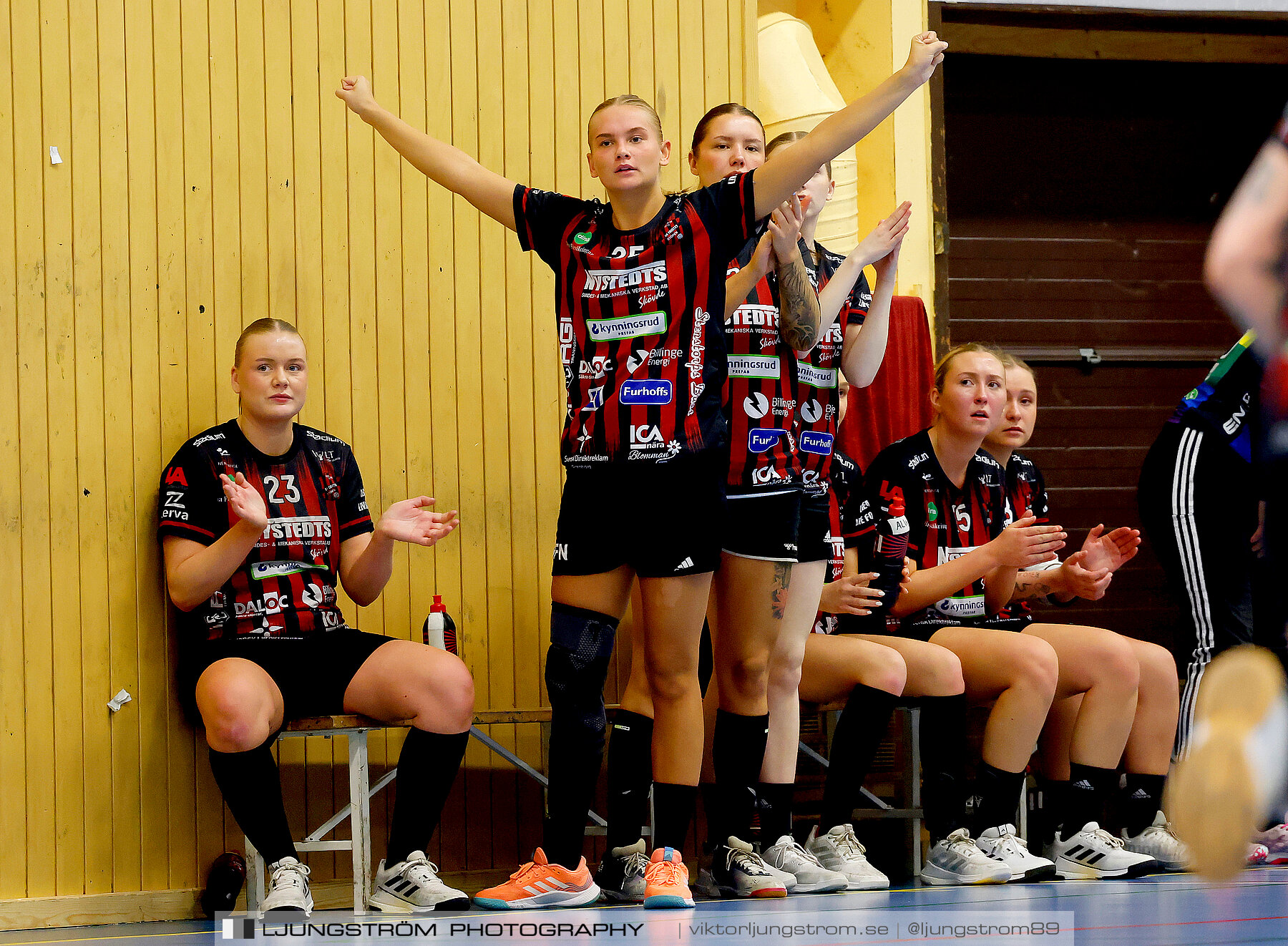 HK Country-HP Alingsås Kval till division 2 1/2 22-35,dam,Arena Skövde,Skövde,Sverige,Handboll,,2024,335034