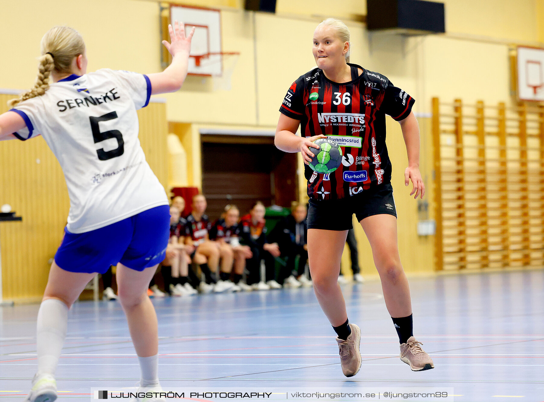 HK Country-HP Alingsås Kval till division 2 1/2 22-35,dam,Arena Skövde,Skövde,Sverige,Handboll,,2024,335042