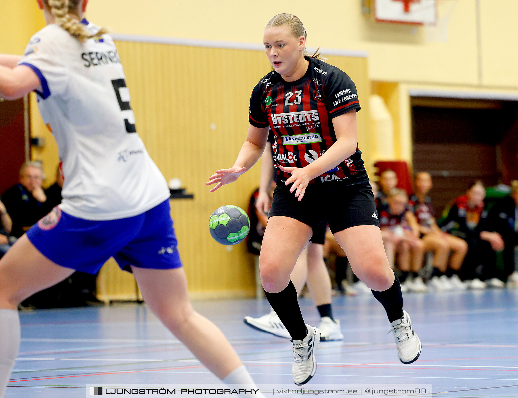 HK Country-HP Alingsås Kval till division 2 1/2 22-35,dam,Arena Skövde,Skövde,Sverige,Handboll,,2024,335058