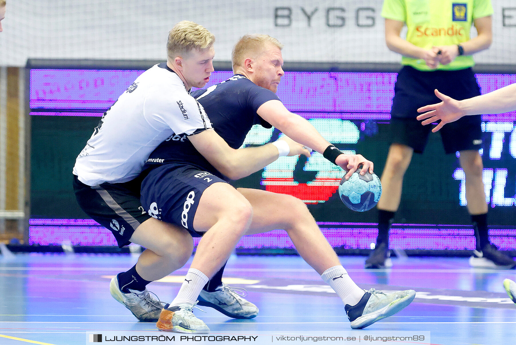 IFK Skövde HK-Önnereds HK 1/4-final 1 28-27,herr,Arena Skövde,Skövde,Sverige,Handboll,,2024,335381