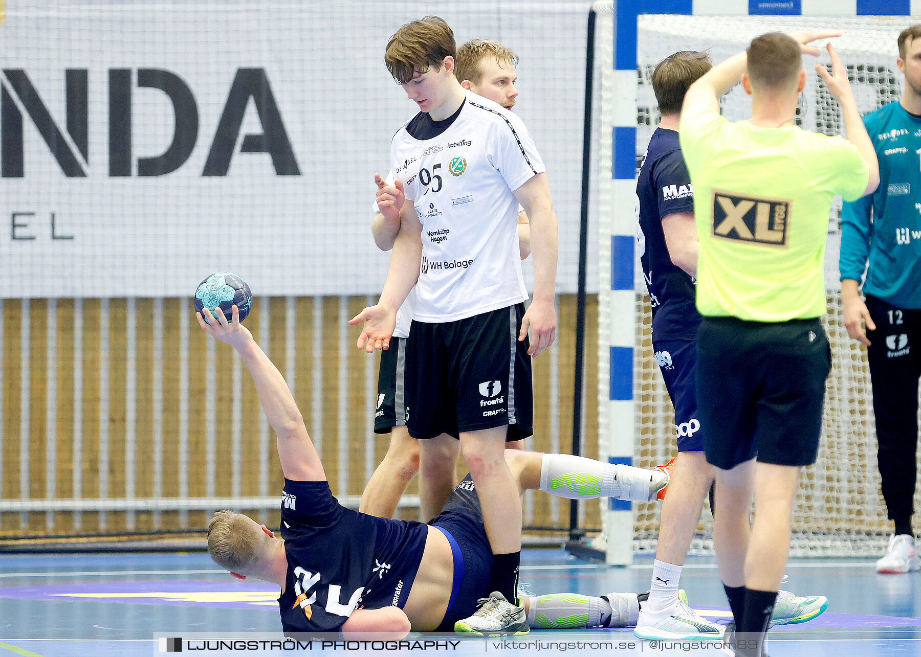 IFK Skövde HK-Önnereds HK 1/4-final 1 28-27,herr,Arena Skövde,Skövde,Sverige,Handboll,,2024,335483