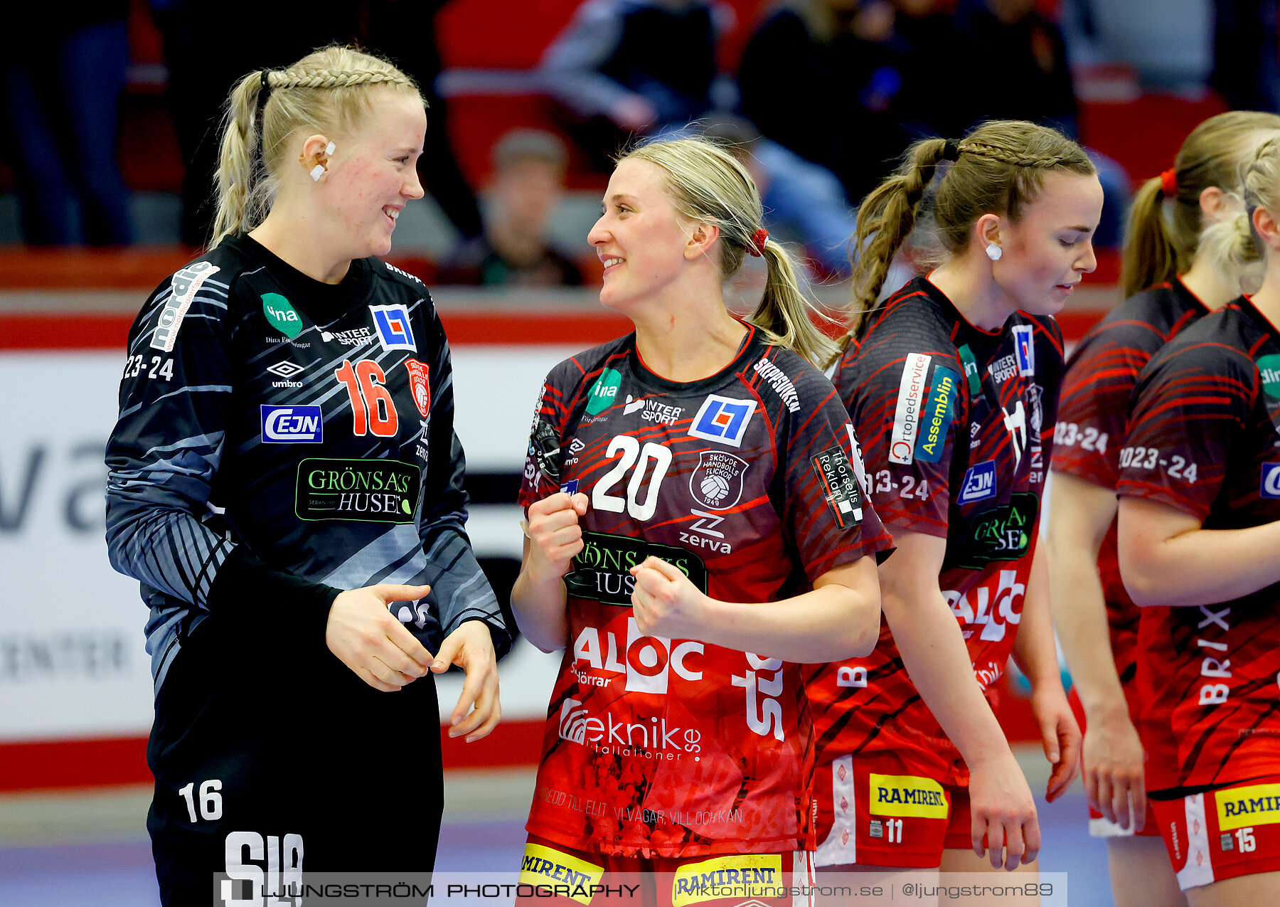 Skövde HF-Skuru IK 1/4-final 2 31-21,dam,Skövde Idrottshall,Skövde,Sverige,Handboll,,2024,336188