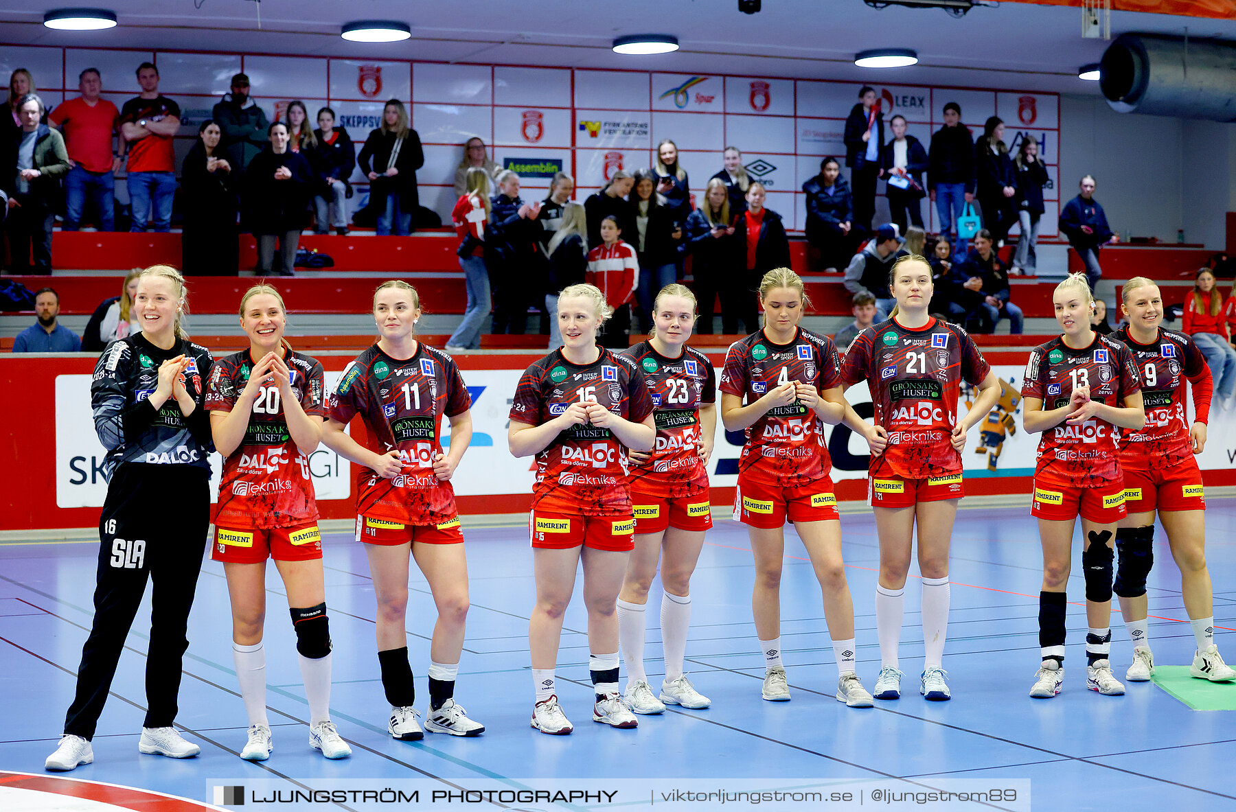 Skövde HF-Skuru IK 1/4-final 2 31-21,dam,Skövde Idrottshall,Skövde,Sverige,Handboll,,2024,336211