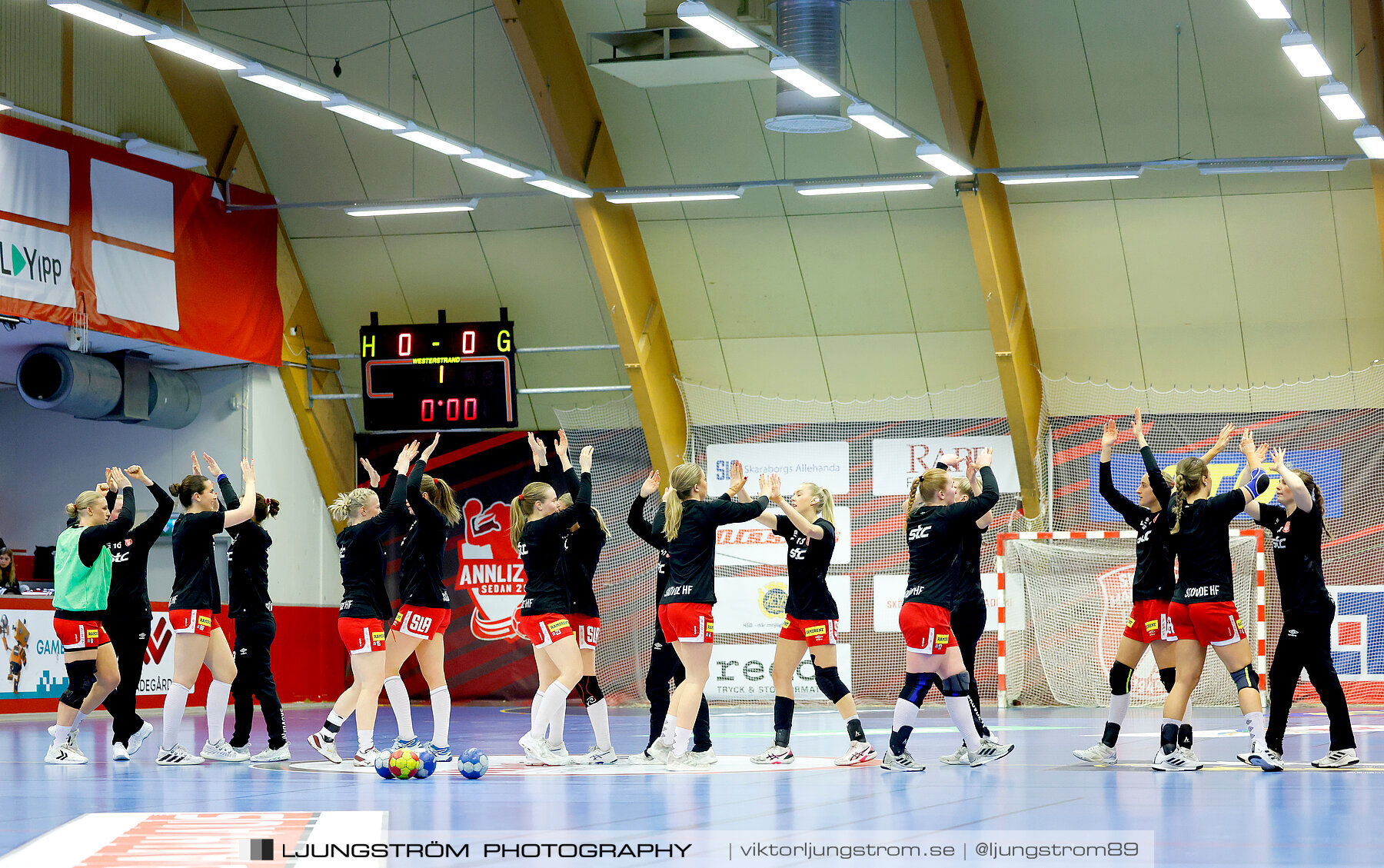 Skövde HF-Skuru IK 1/4-final 2 31-21,dam,Skövde Idrottshall,Skövde,Sverige,Handboll,,2024,336288