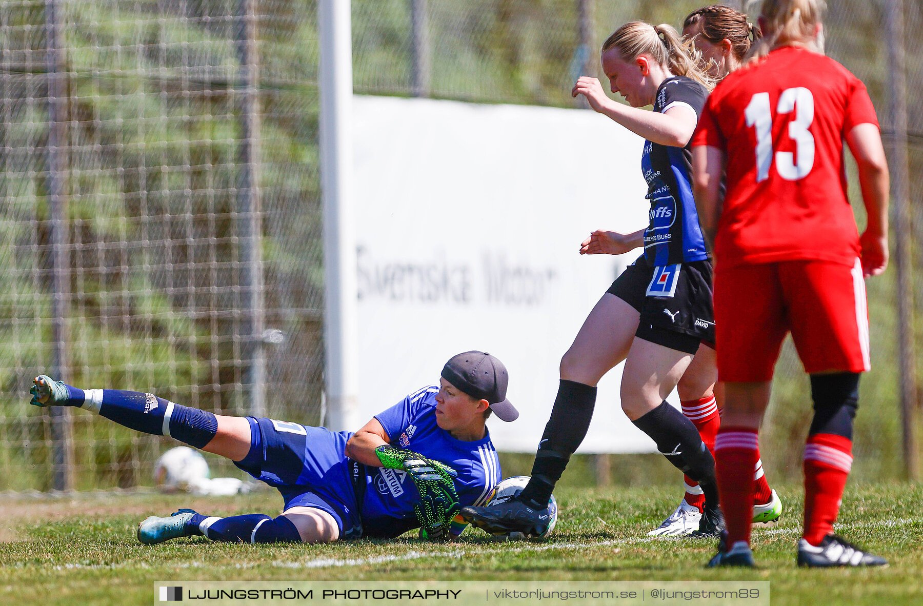 Skövde KIK-Mariestads BoIS FF 4-2,dam,Lillegårdens IP,Skövde,Sverige,Fotboll,,2024,338100