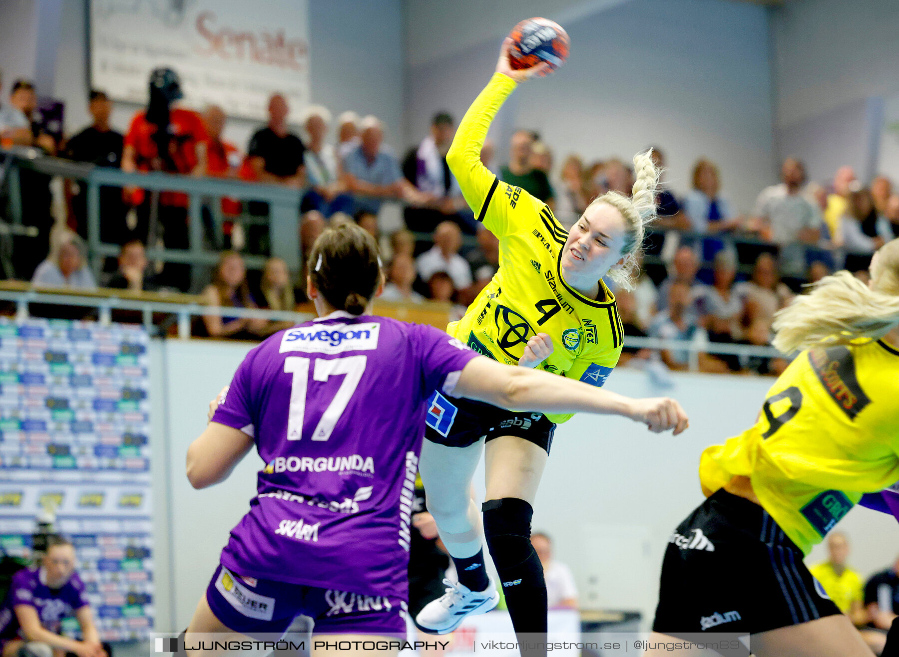 Skara HF-IK Sävehof 1/2-final 4 34-30,dam,Skara Idrottshall,Skara,Sverige,Handboll,,2024,338314