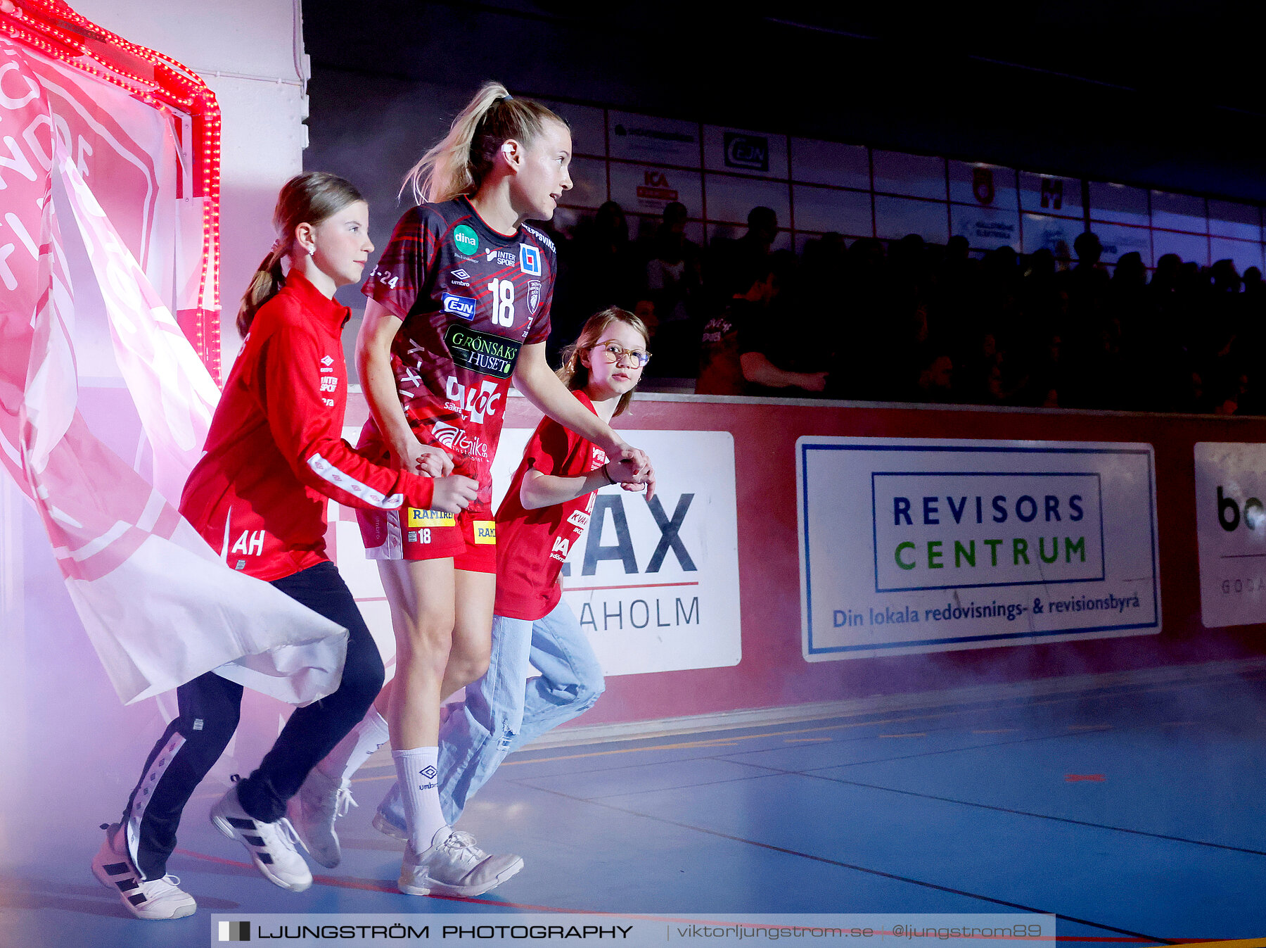 Skövde HF-Skuru IK 1/4-final 4 30-34,dam,Skövde Idrottshall,Skövde,Sverige,Handboll,,2024,339221