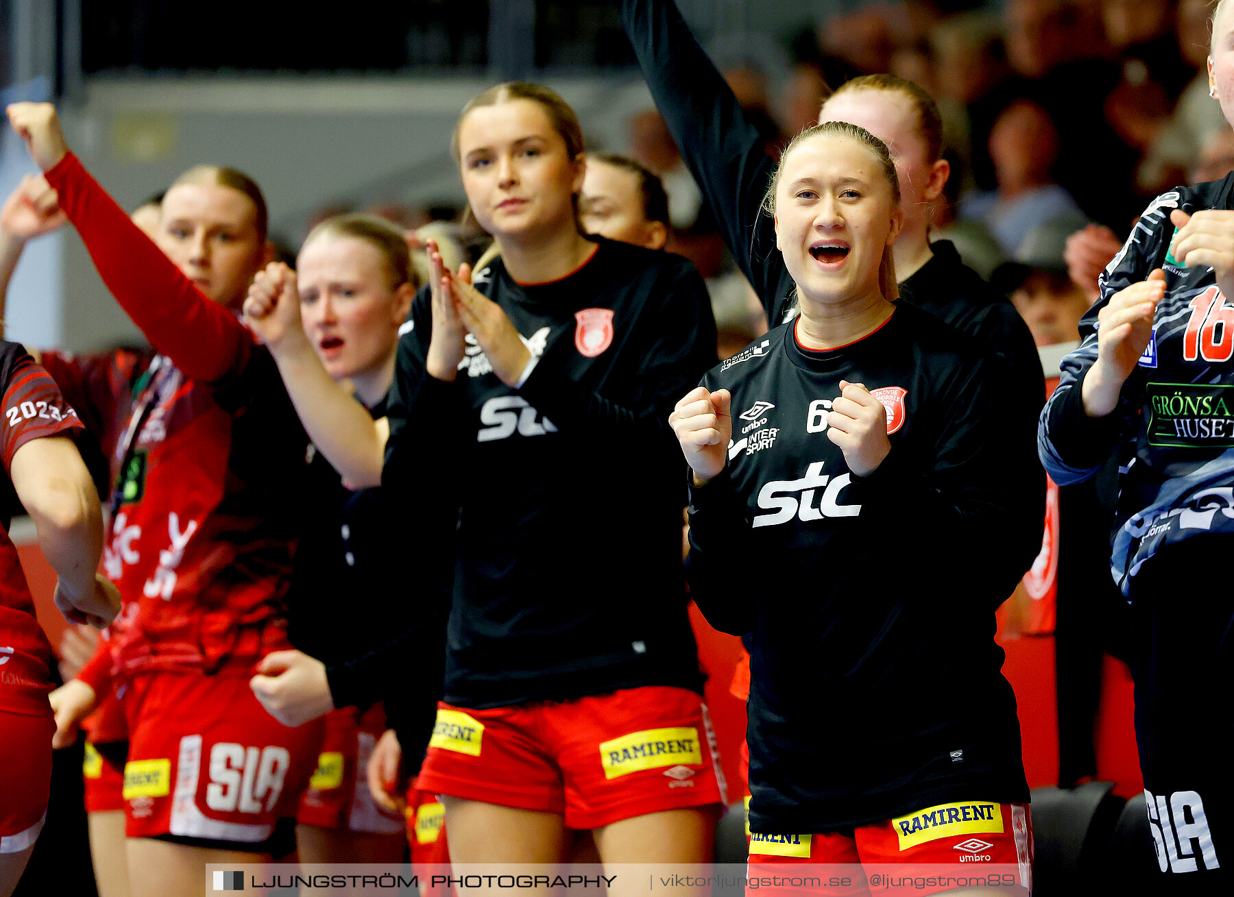 Skövde HF-Skuru IK 1/4-final 4 30-34,dam,Skövde Idrottshall,Skövde,Sverige,Handboll,,2024,339260