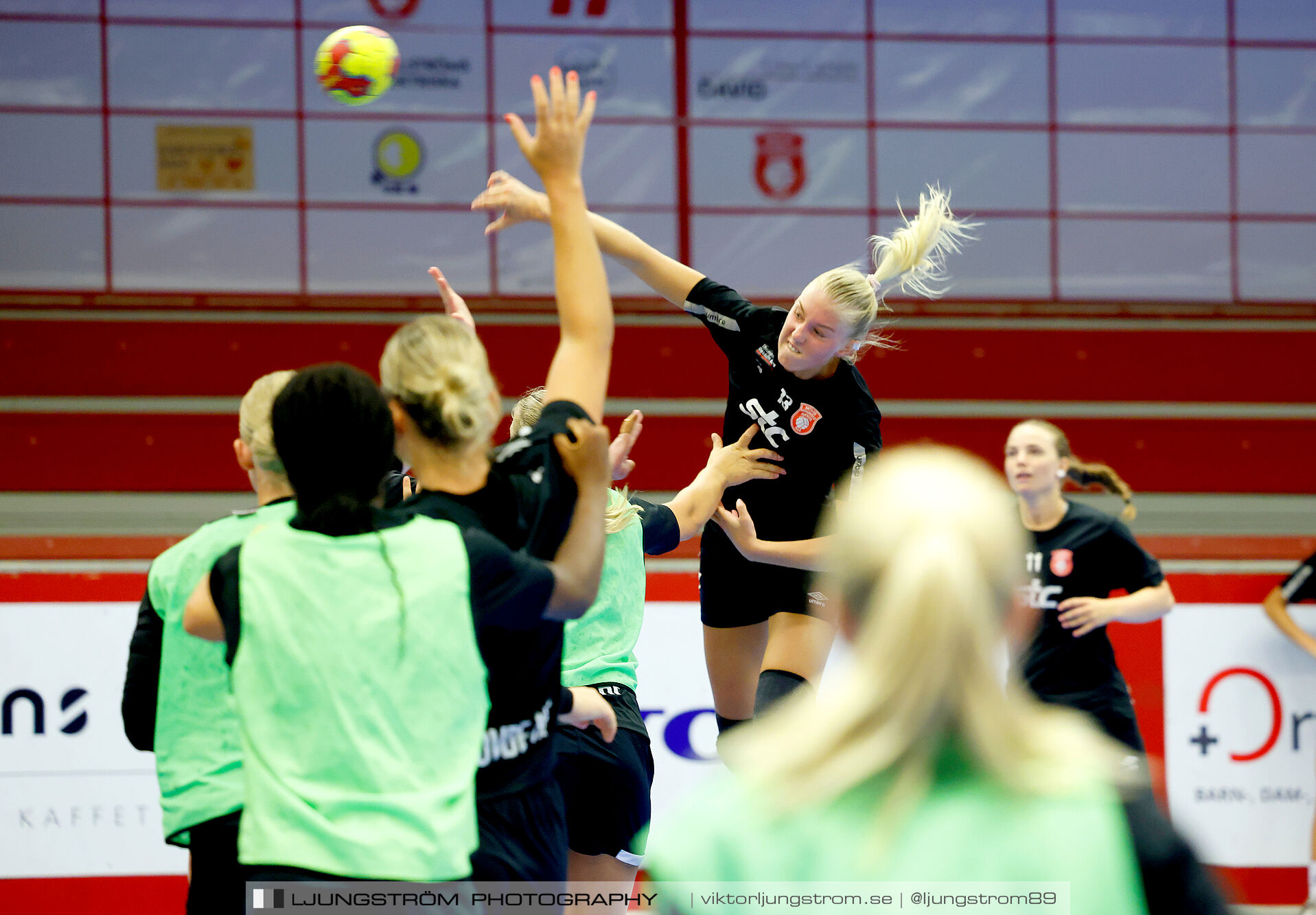 Skövde HF Träning,dam,Skövde Idrottshall,Skövde,Sverige,Handboll,,2024,339596