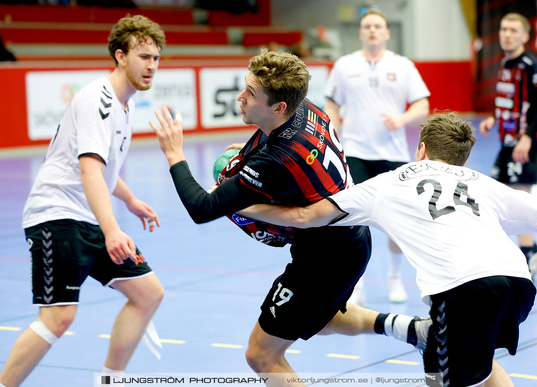 HK Country-IK Lågan 32-36,herr,Skövde Idrottshall,Skövde,Sverige,Handboll,,2024,339992