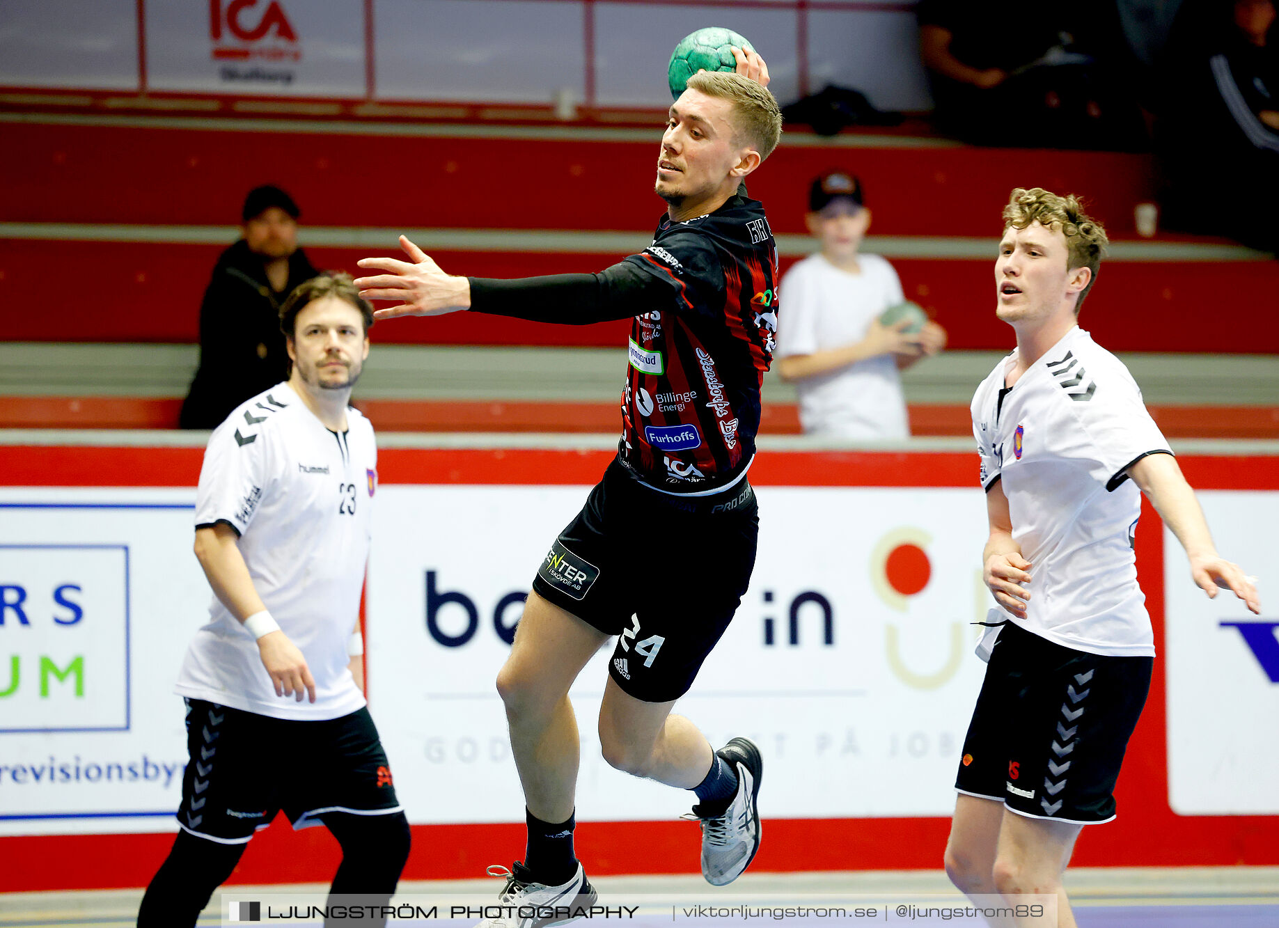 HK Country-IK Lågan 32-36,herr,Skövde Idrottshall,Skövde,Sverige,Handboll,,2024,340003