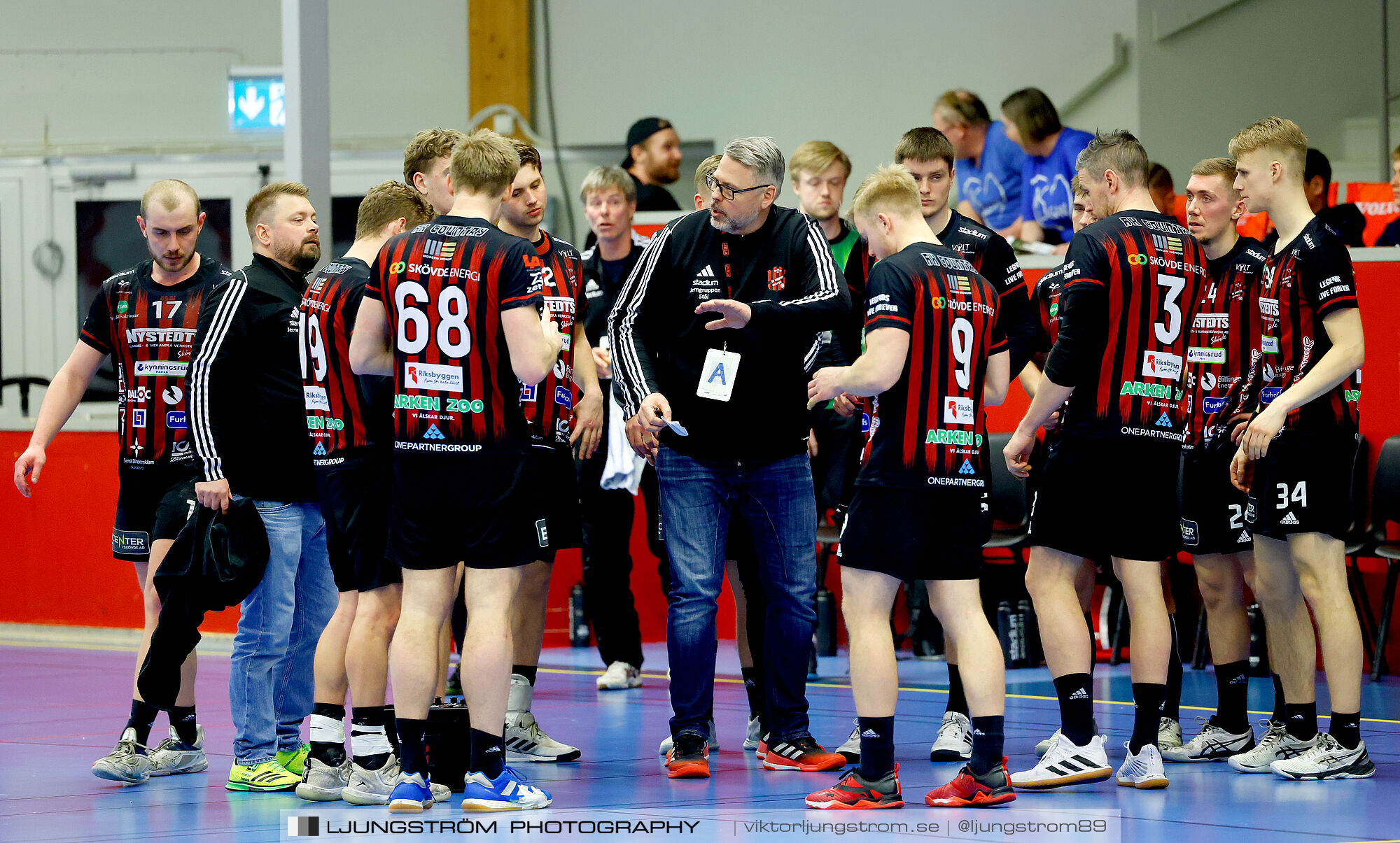 HK Country-IK Lågan 32-36,herr,Skövde Idrottshall,Skövde,Sverige,Handboll,,2024,340029