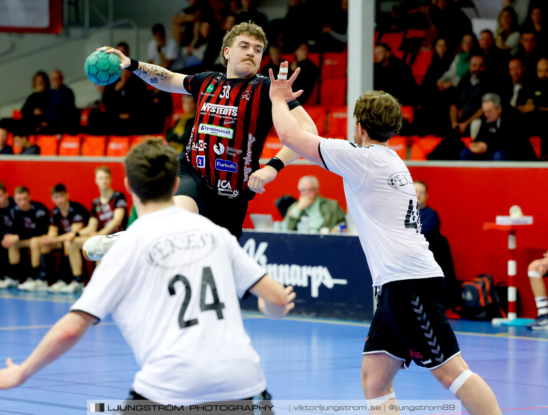 HK Country-IK Lågan 32-36,herr,Skövde Idrottshall,Skövde,Sverige,Handboll,,2024,340052